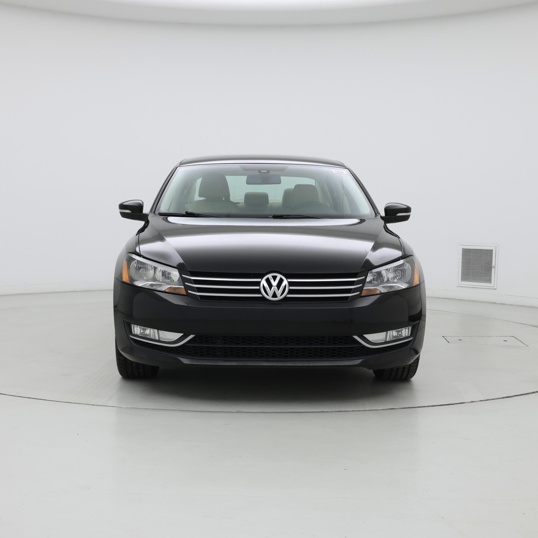 Thumbnail: 2015 Volkswagen Passat - 5