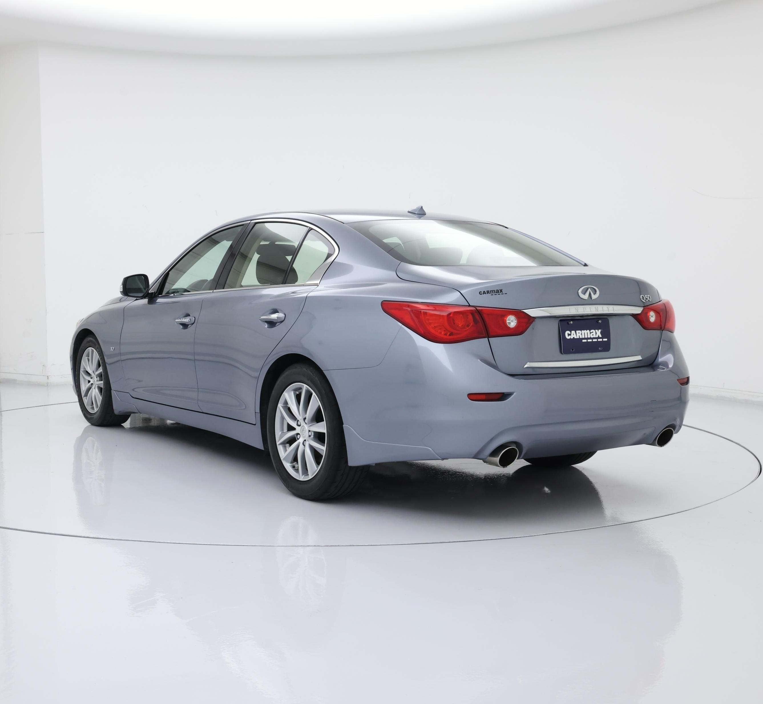 Thumbnail: 2015 INFINITI Q50 - 2