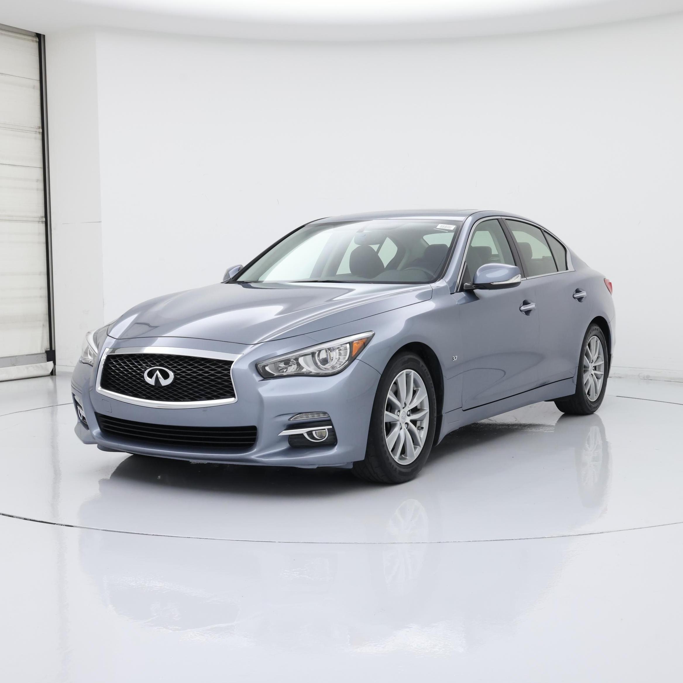 Thumbnail: 2015 INFINITI Q50 - 4