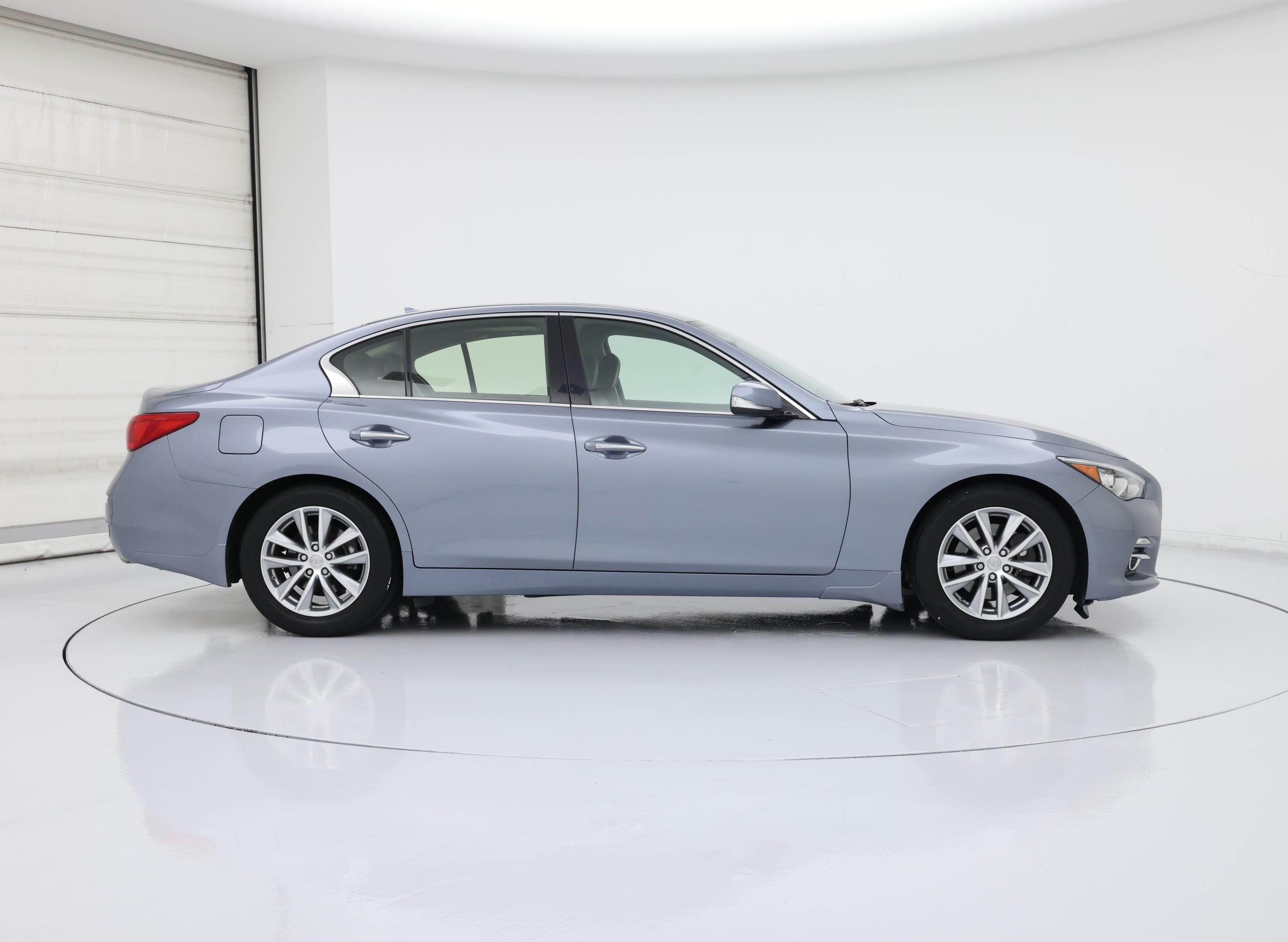 Thumbnail: 2015 INFINITI Q50 - 7