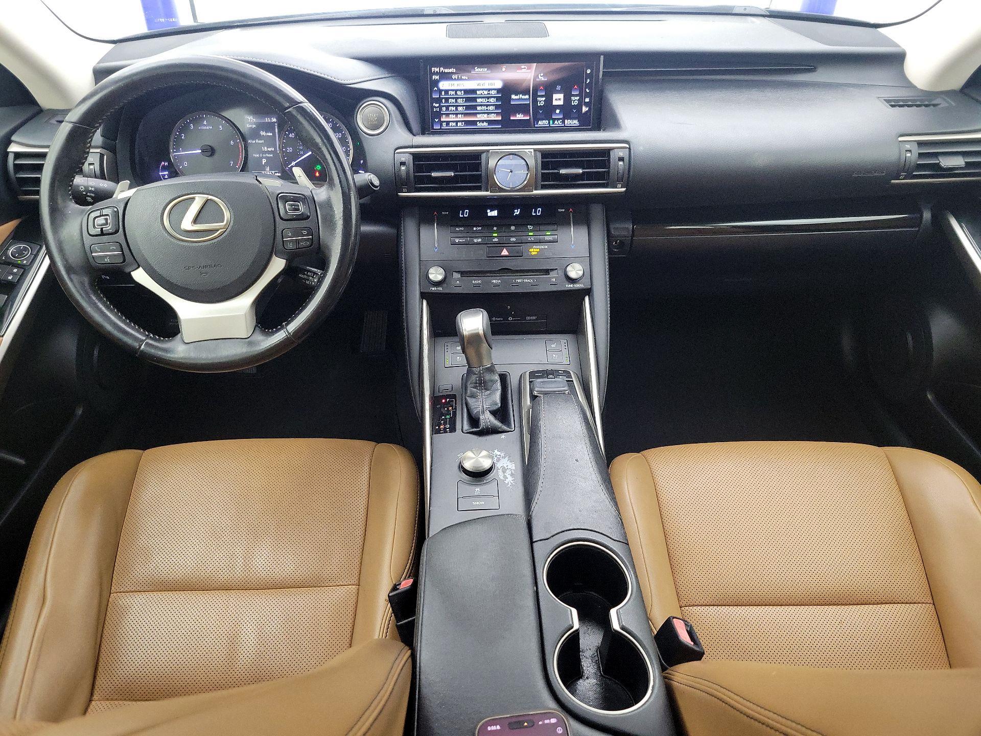 Thumbnail: 2017 Lexus IS - 9