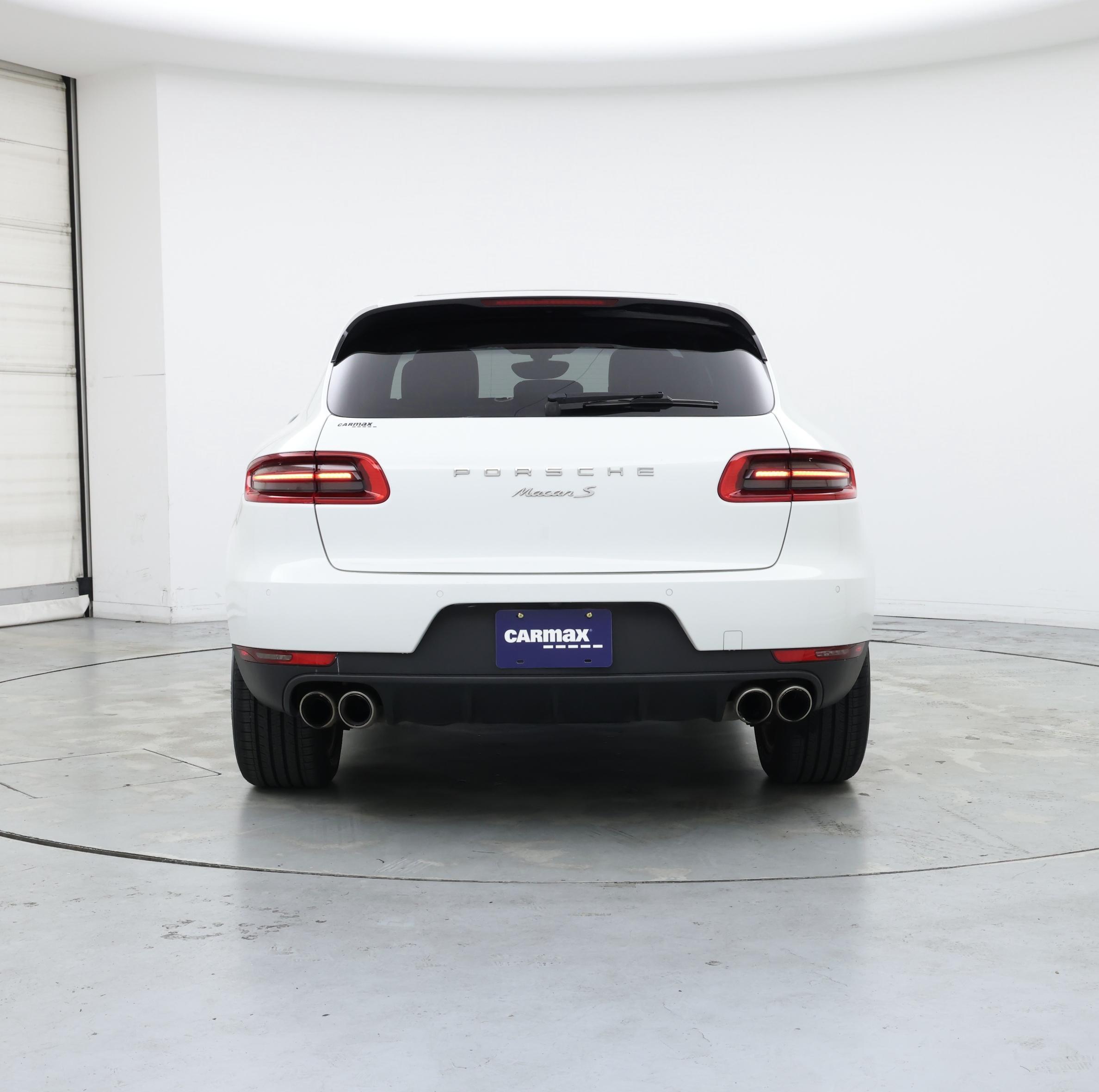 Thumbnail: 2015 Porsche Macan - 6