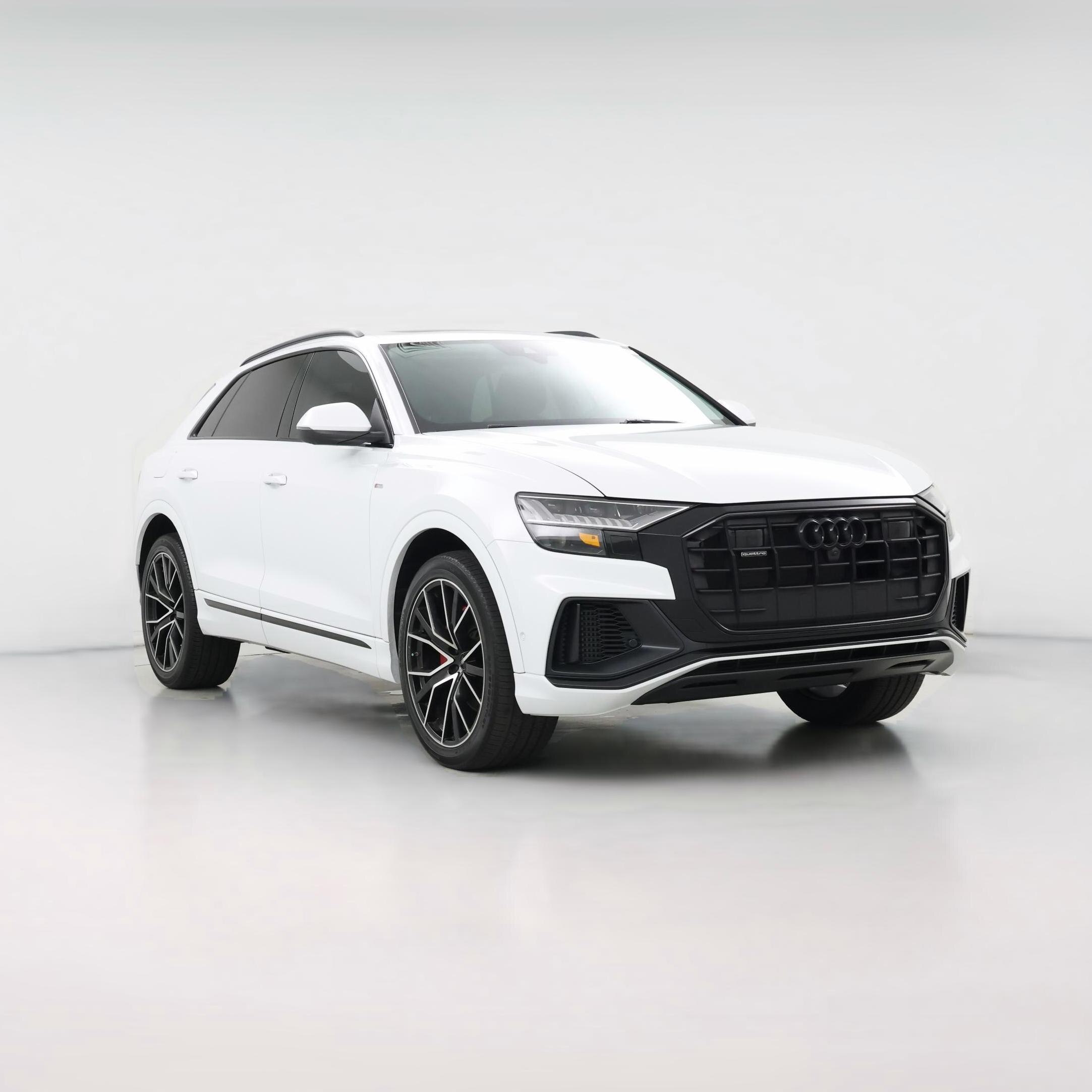 Thumbnail: 2023 Audi Q8 - 1