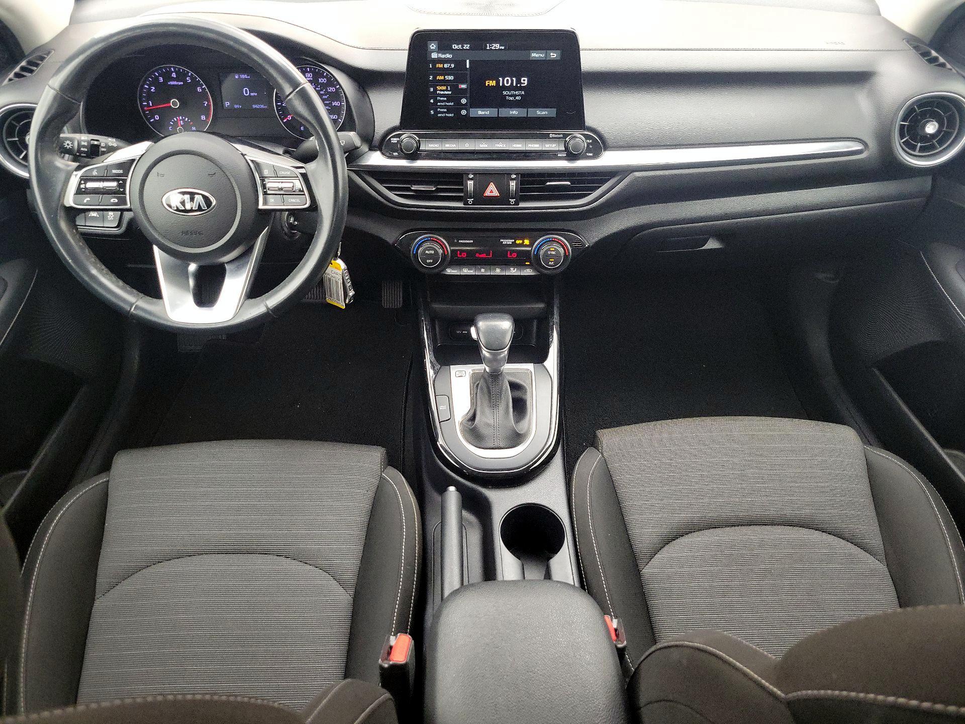 Thumbnail: 2019 Kia Forte - 9