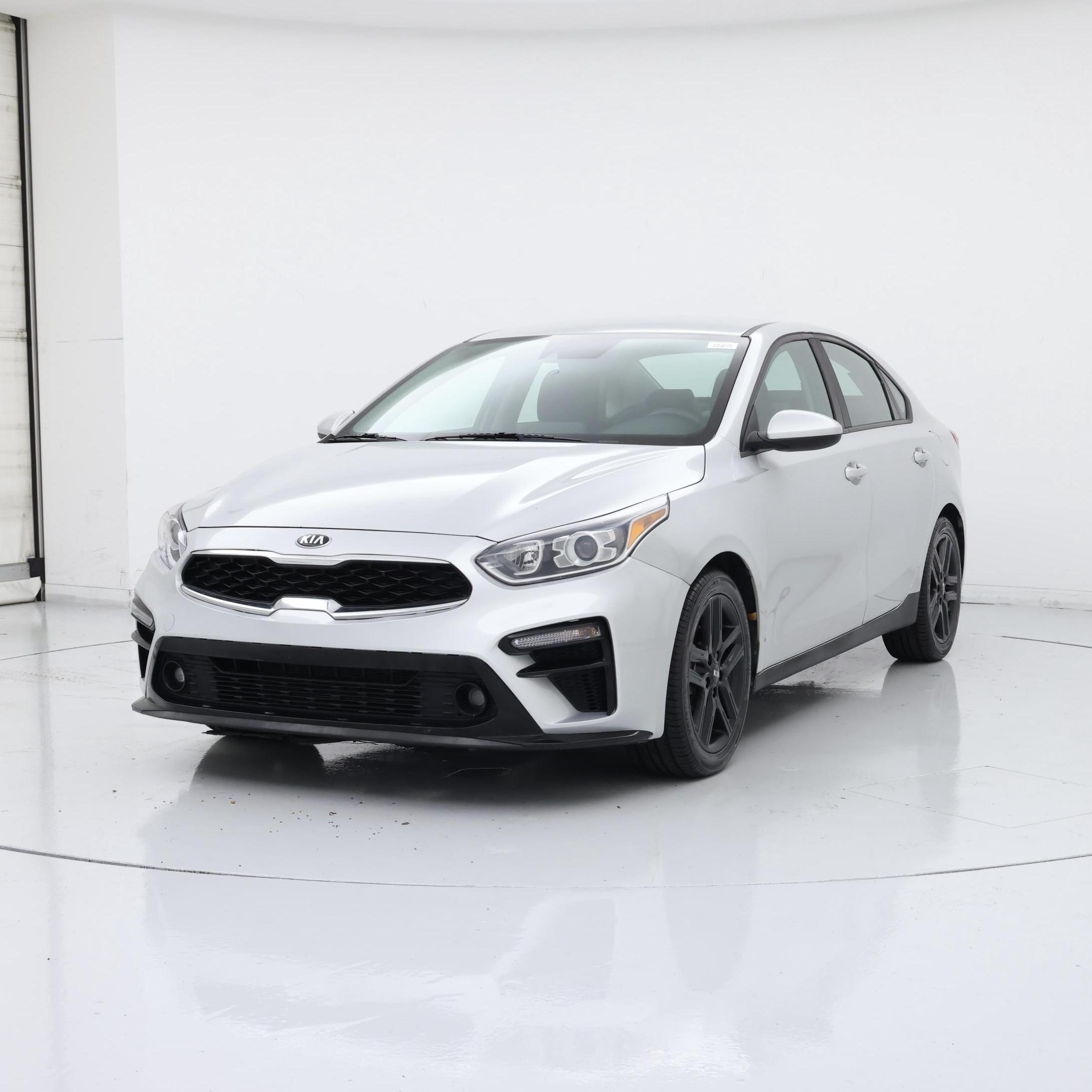 Thumbnail: 2019 Kia Forte - 4