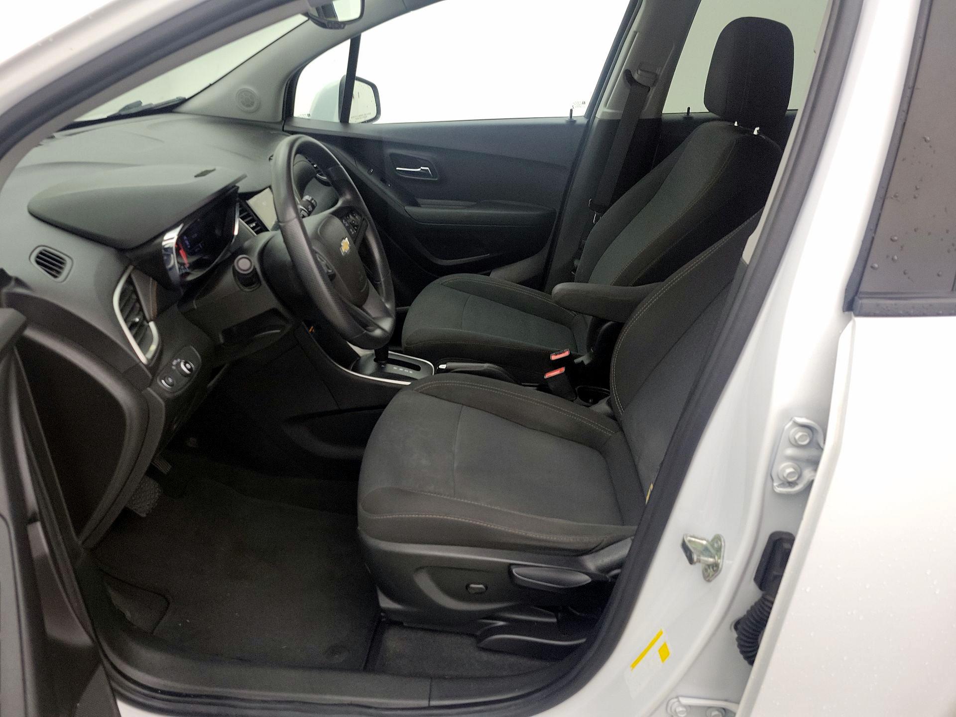 Thumbnail: 2019 Chevrolet Trax - 11