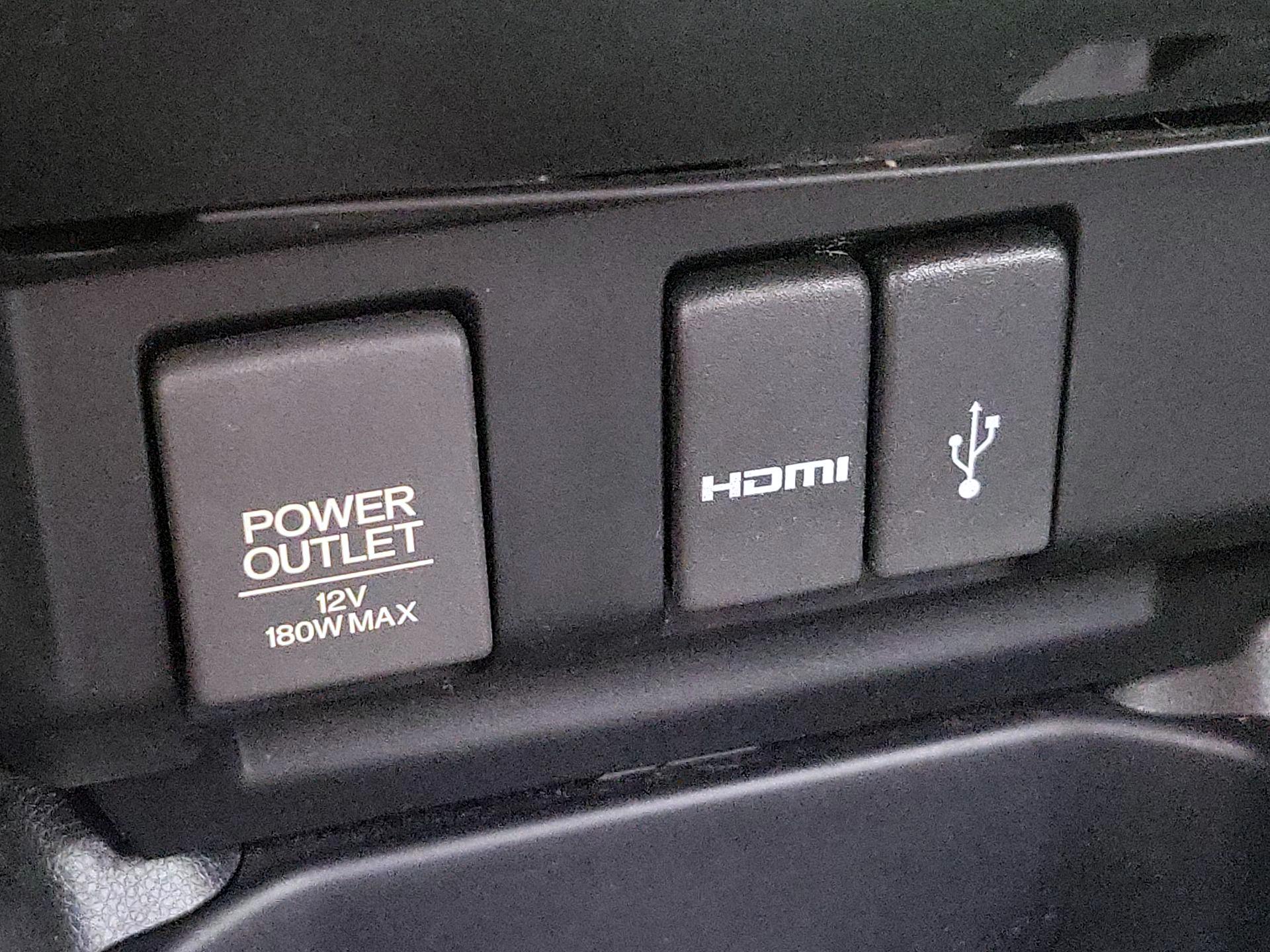 Thumbnail: 2015 Honda Fit - 18