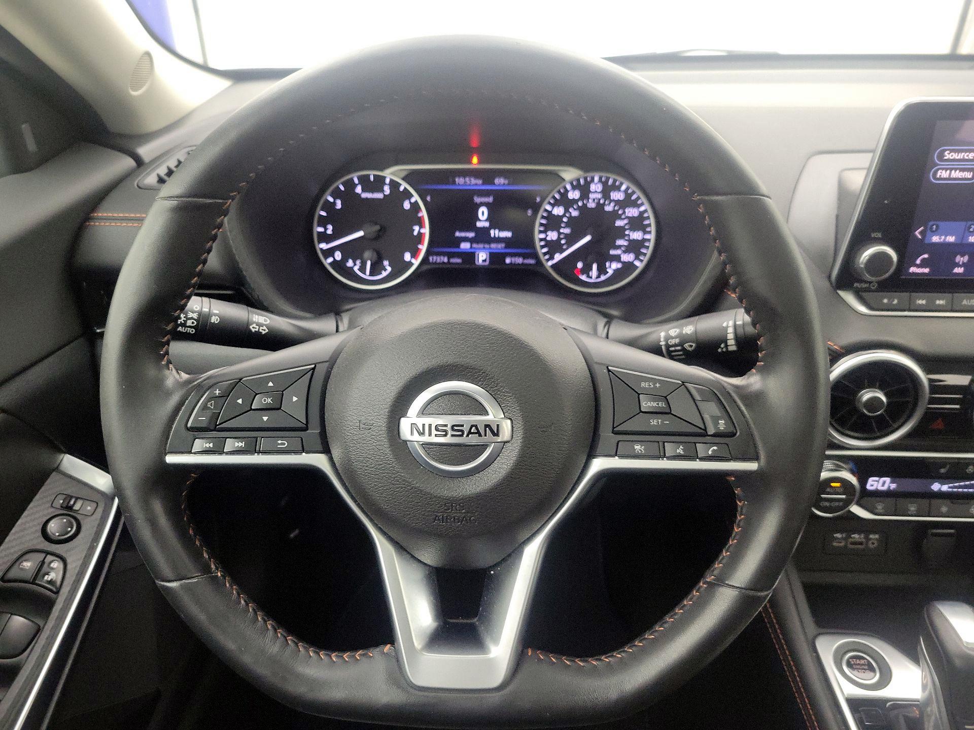 Thumbnail: 2021 Nissan Sentra - 10