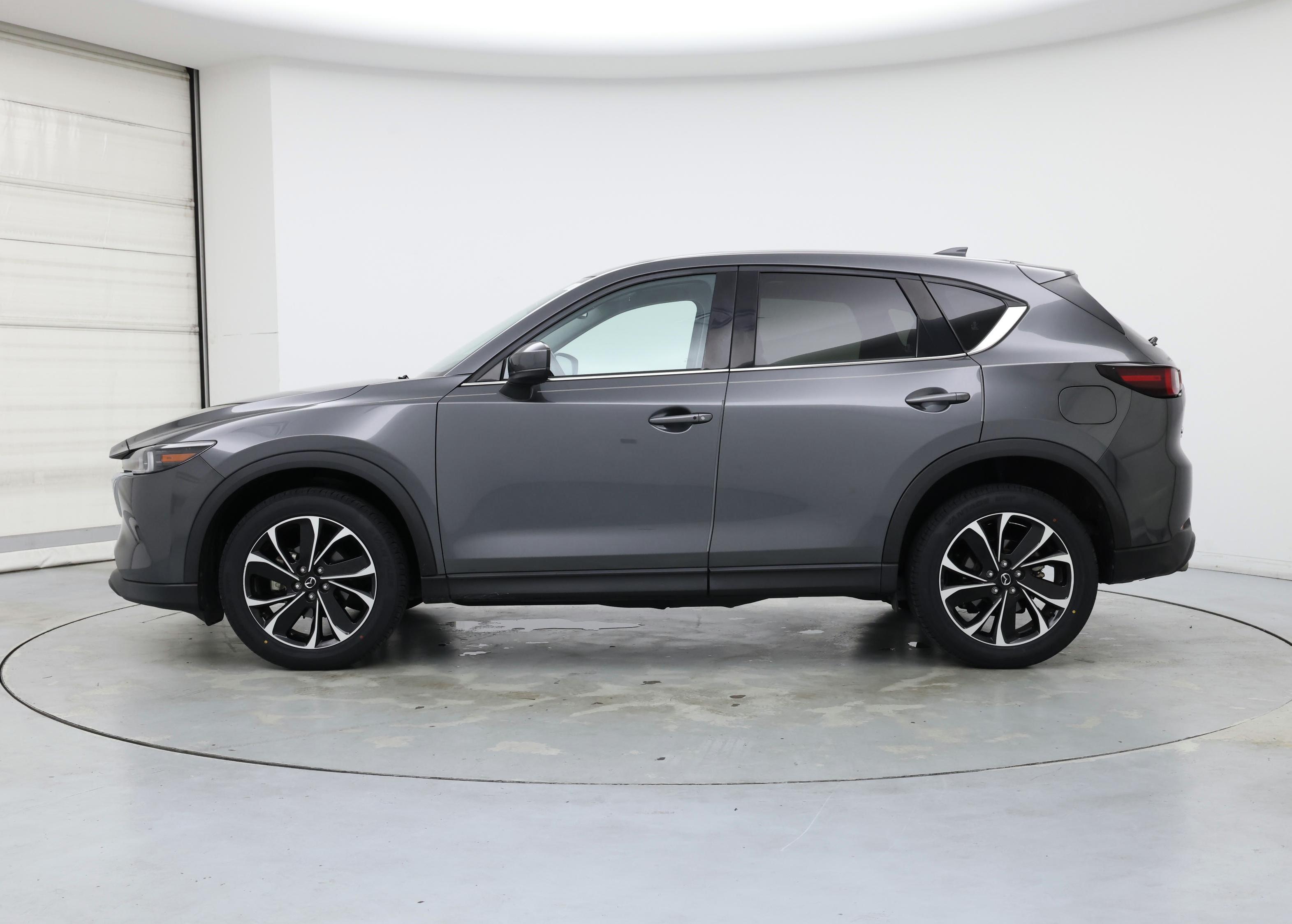 Thumbnail: 2022 Mazda CX-5 - 3