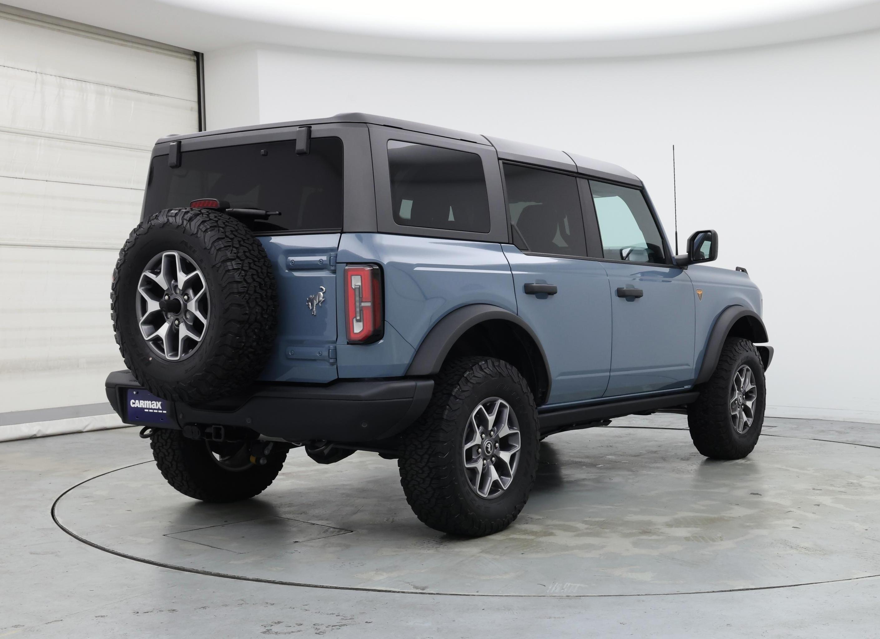 Thumbnail: 2023 Ford Bronco - 8