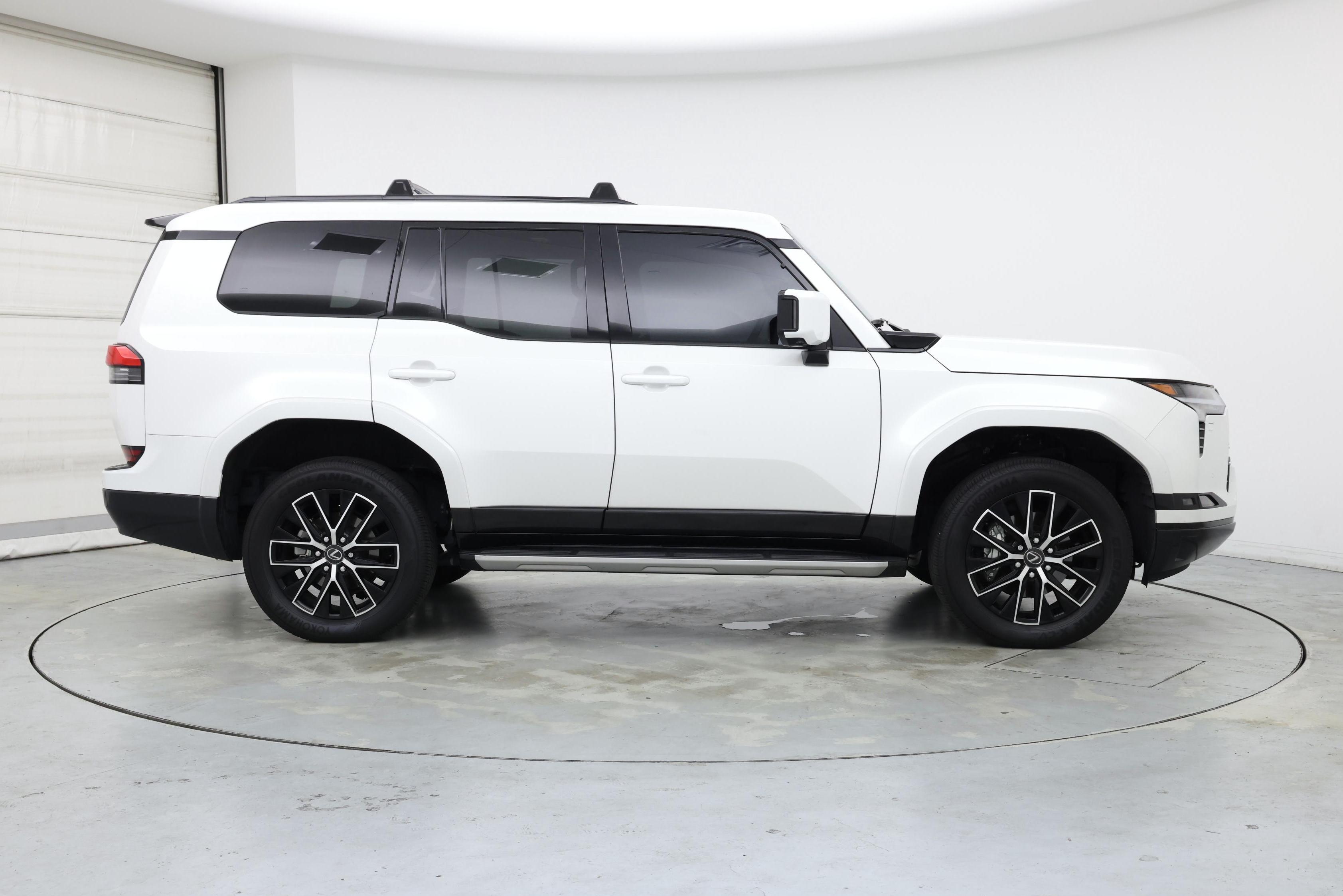 Thumbnail: 2024 Lexus GX - 7