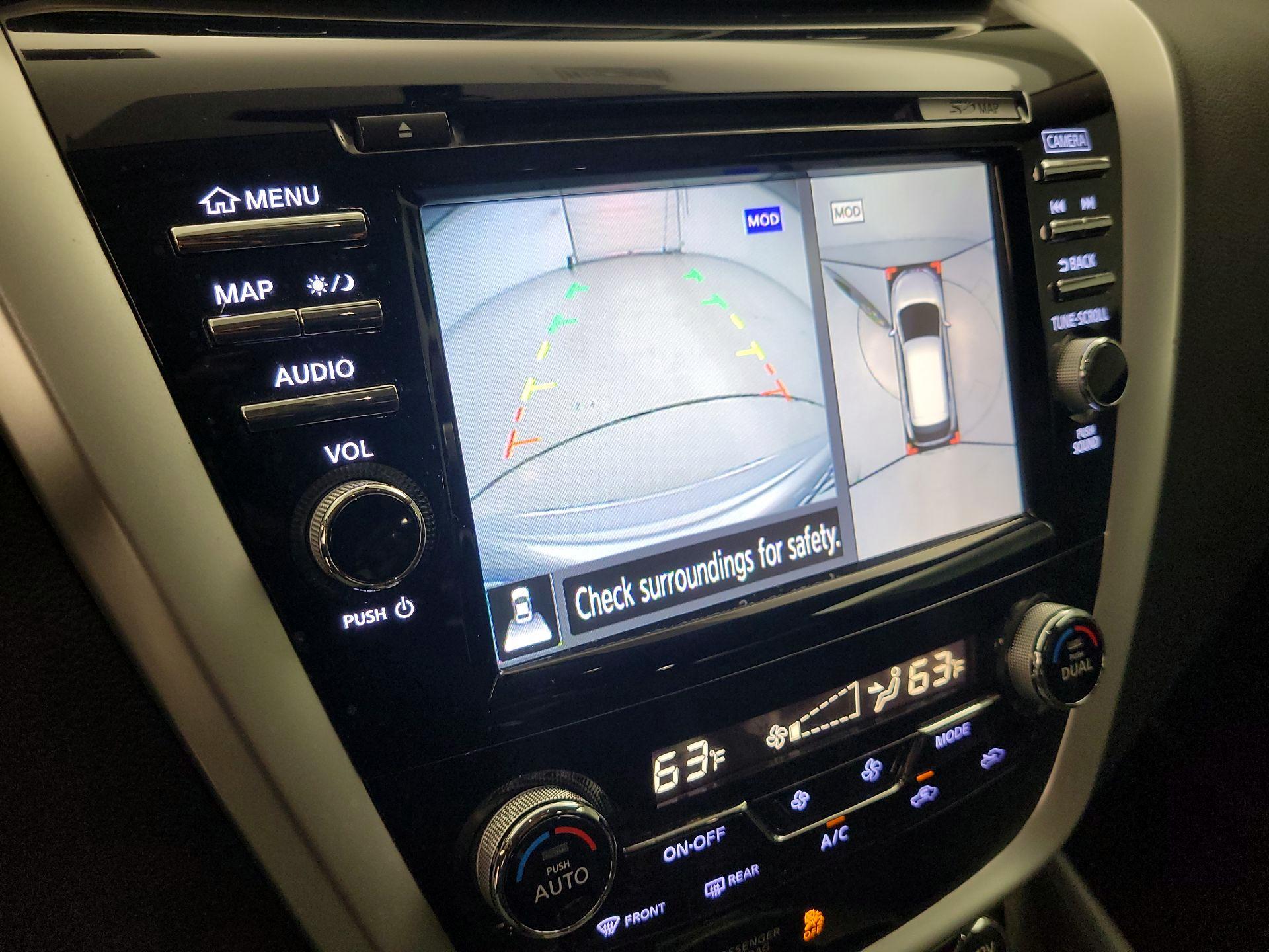 Thumbnail: 2016 Nissan Murano - 15