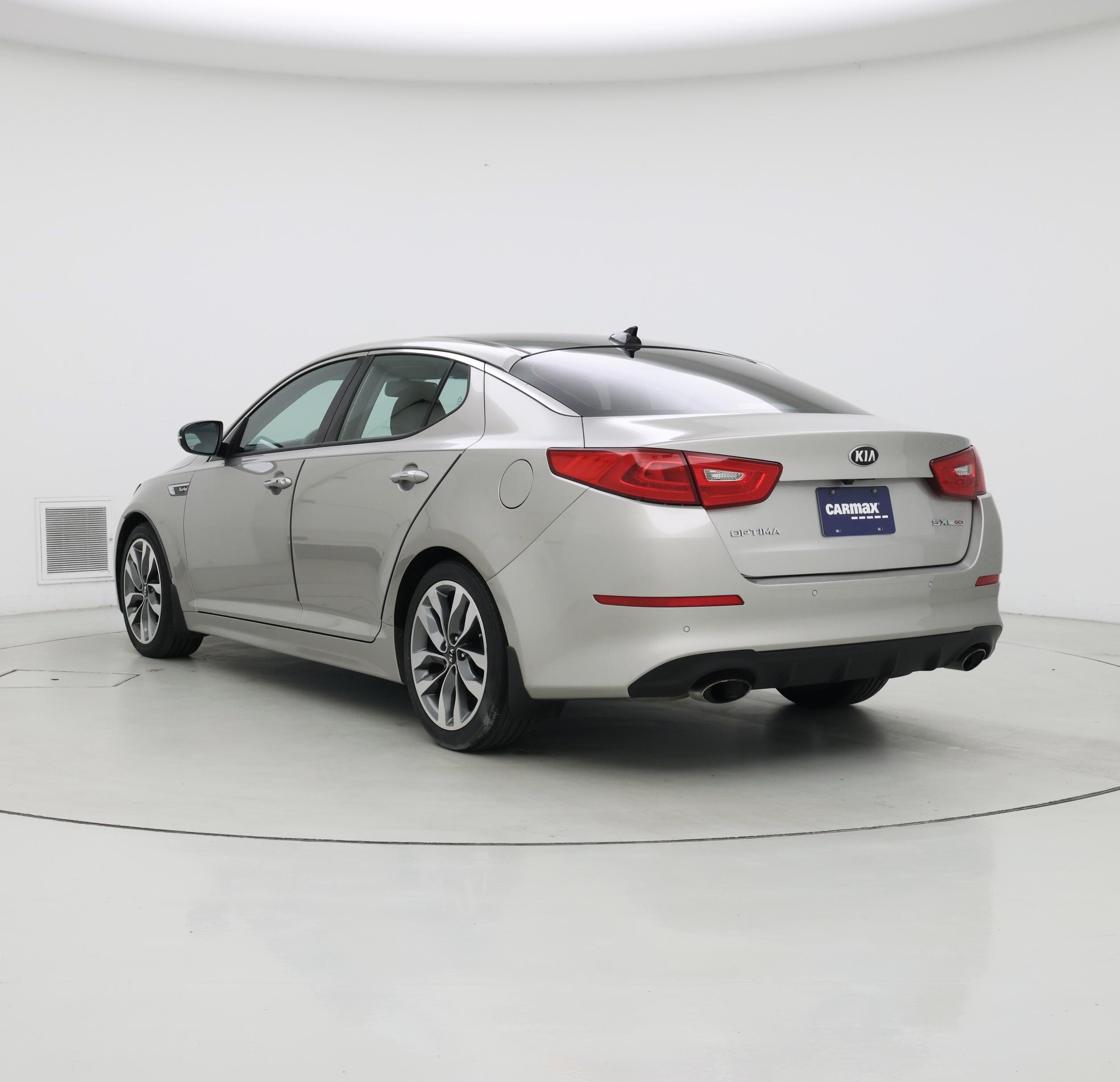 Thumbnail: 2015 Kia Optima - 2