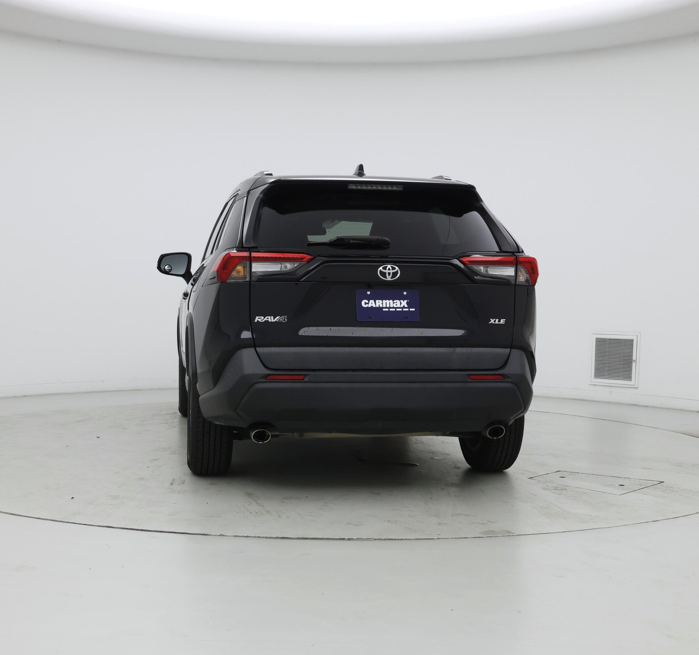 Thumbnail: 2019 Toyota RAV4 - 6