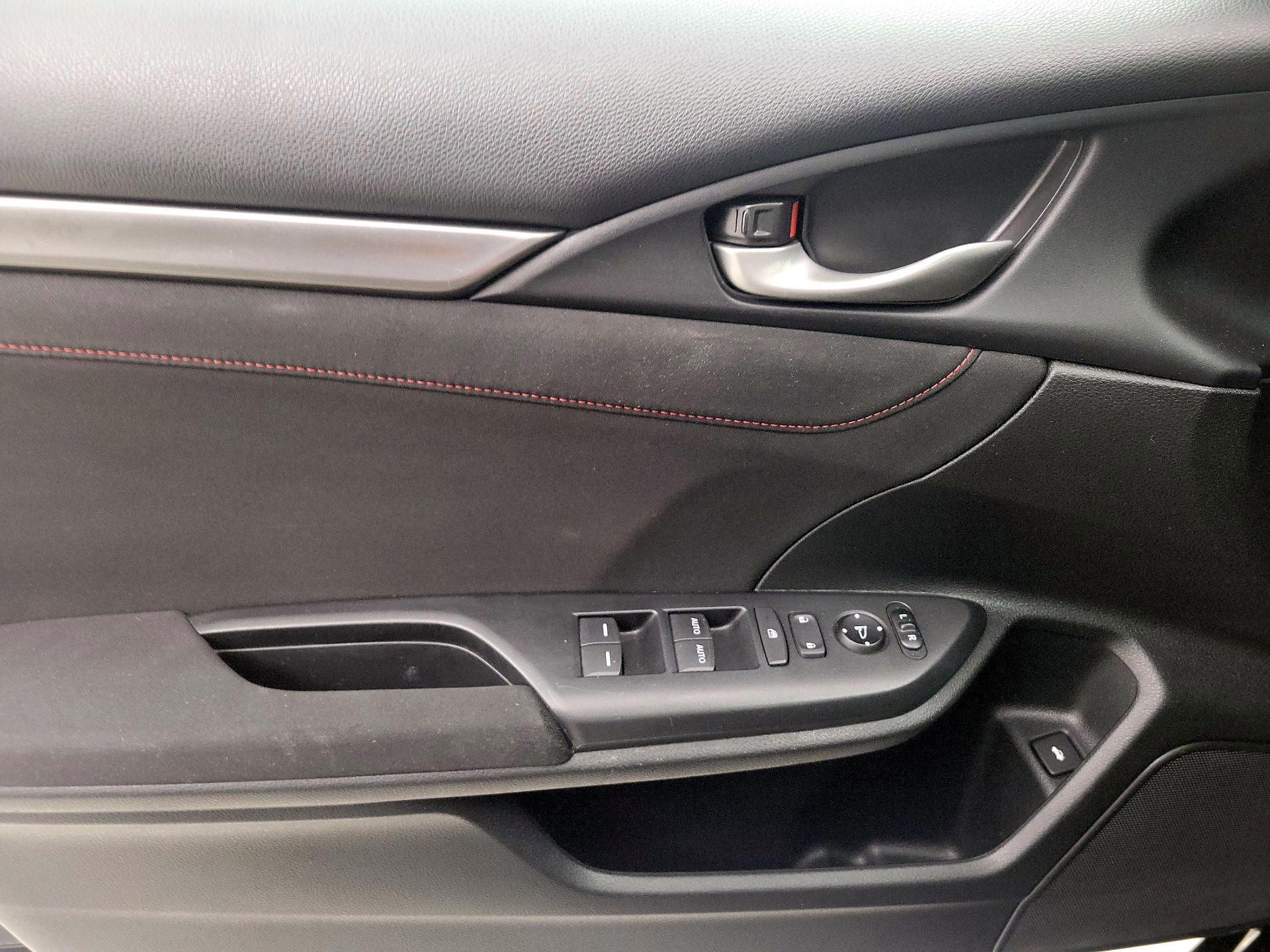 Thumbnail: 2018 Honda Civic - 12