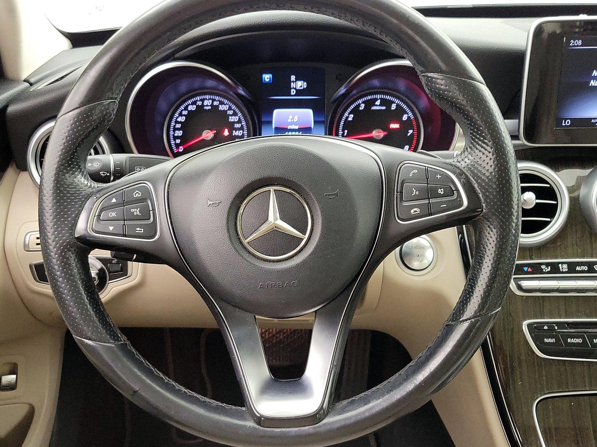 Thumbnail: 2015 Mercedes-Benz C-Class - 10