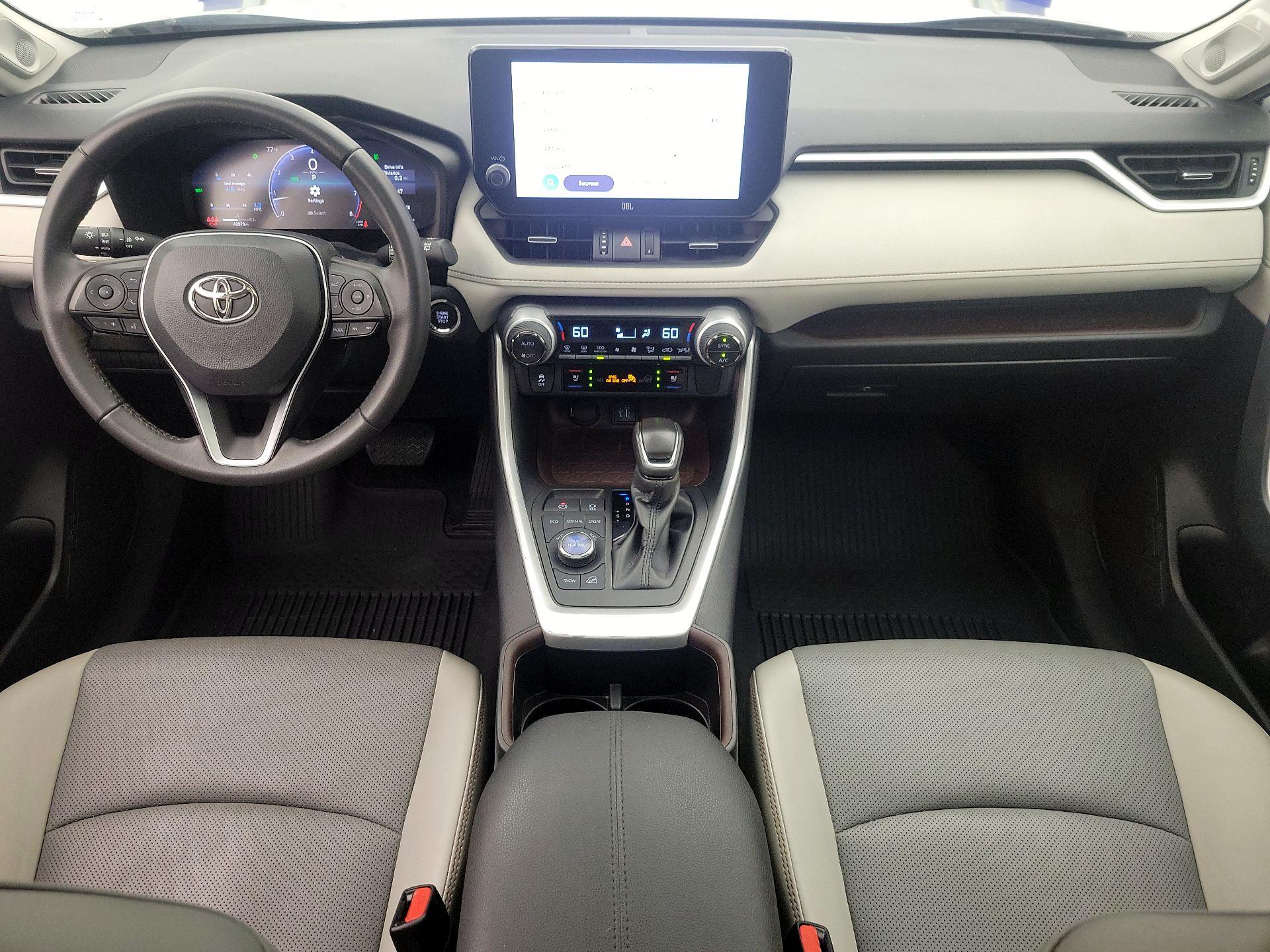 Thumbnail: 2023 Toyota RAV4 - 9