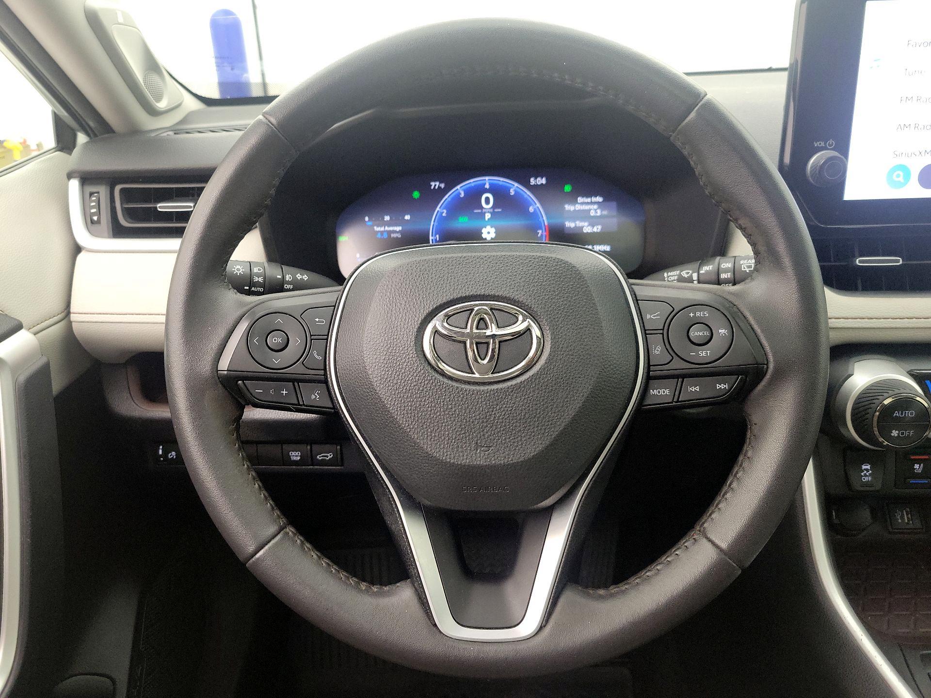 Thumbnail: 2023 Toyota RAV4 - 10