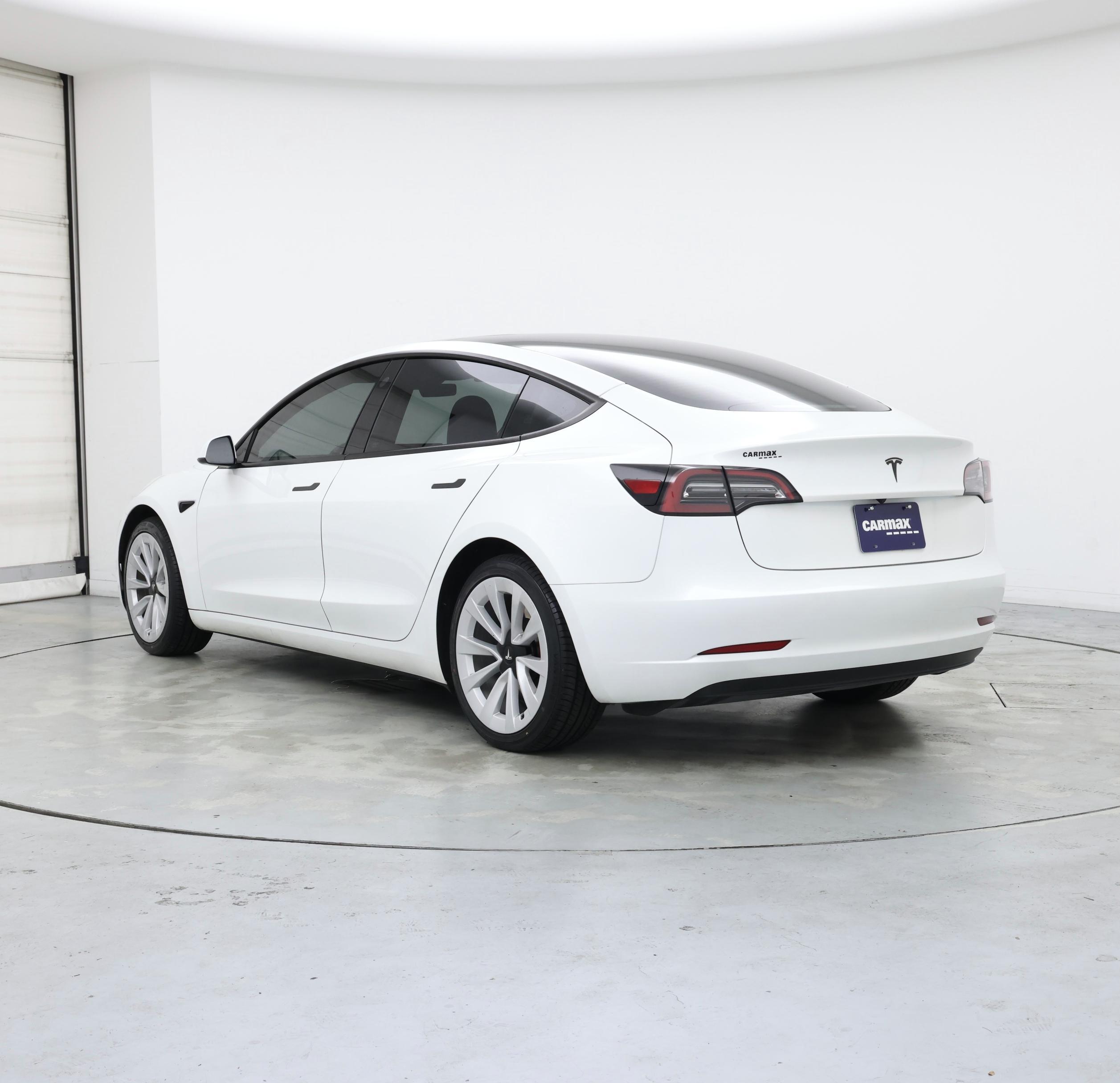 Thumbnail: 2023 Tesla Model 3 - 2