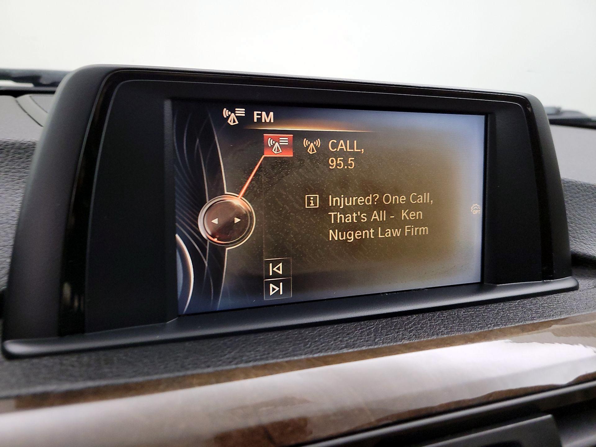 Thumbnail: 2015 BMW 3 Series - 12