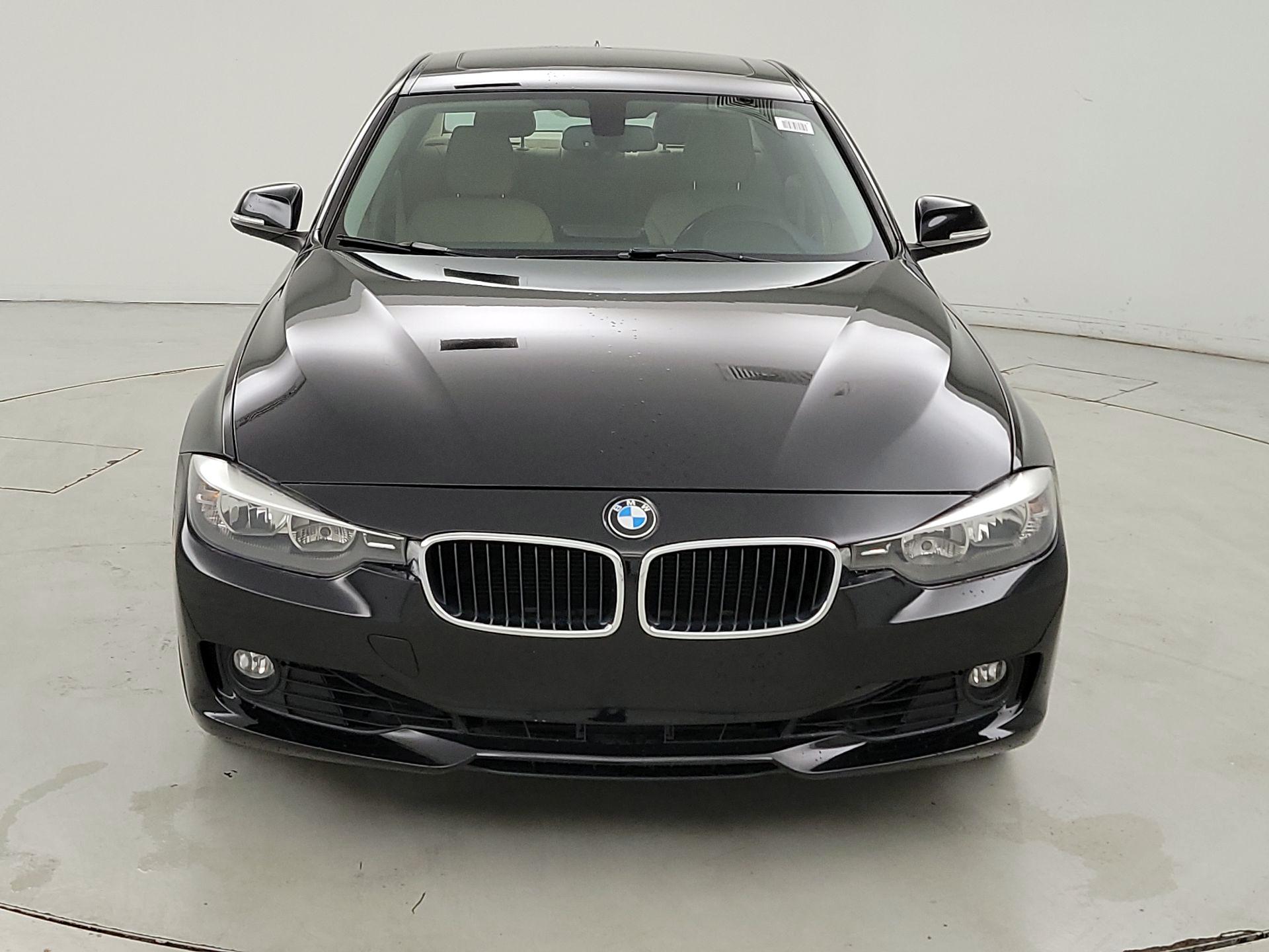 Thumbnail: 2015 BMW 3 Series - 2