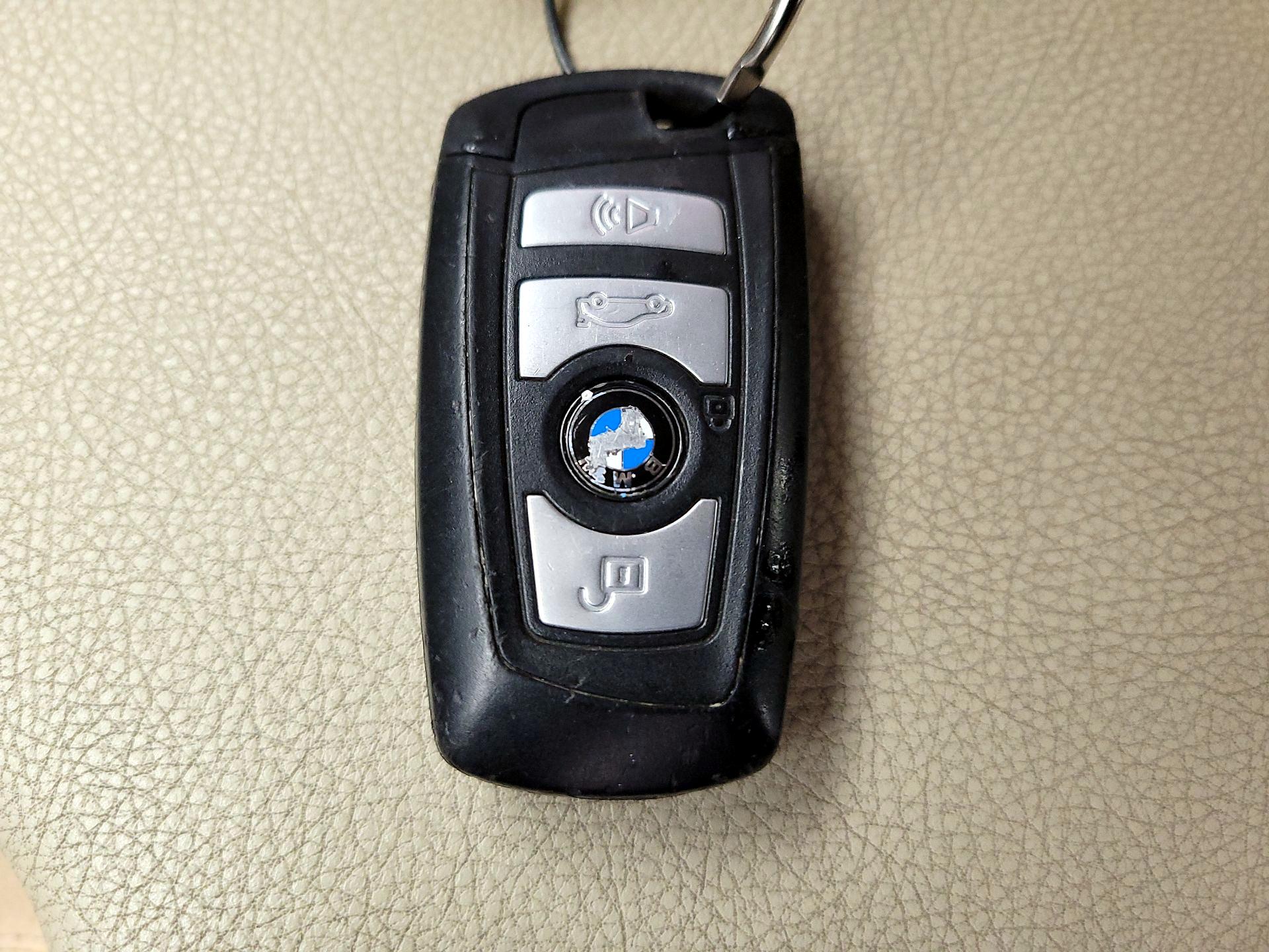 Thumbnail: 2015 BMW 3 Series - 20