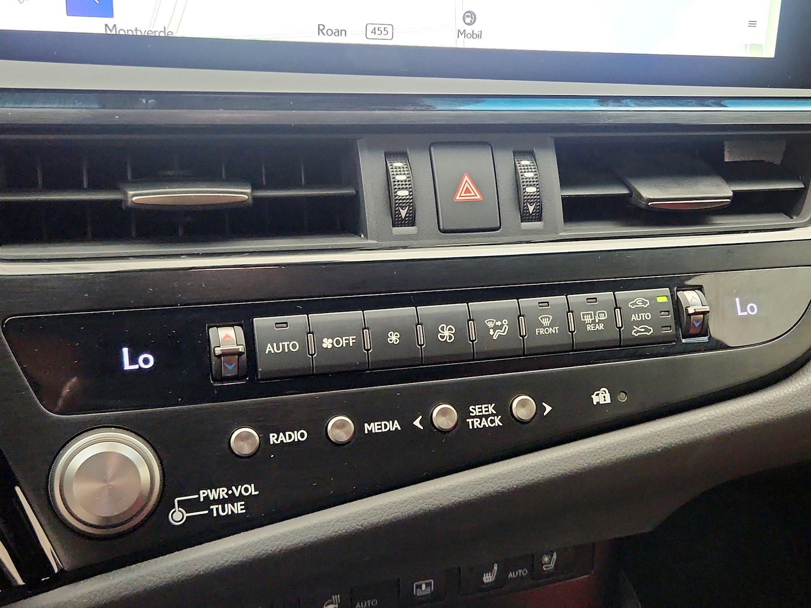 2023 Lexus ES Hybrid 300h F SPORT Handling - Photo 18