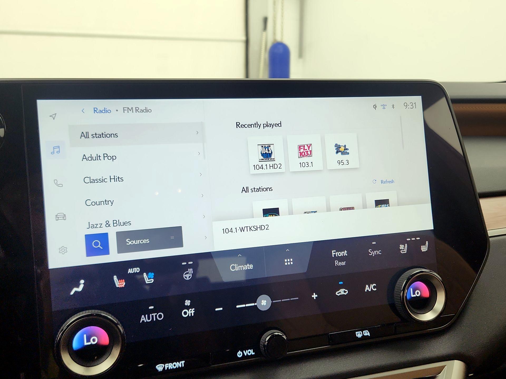 Thumbnail: 2024 Lexus RX - 16