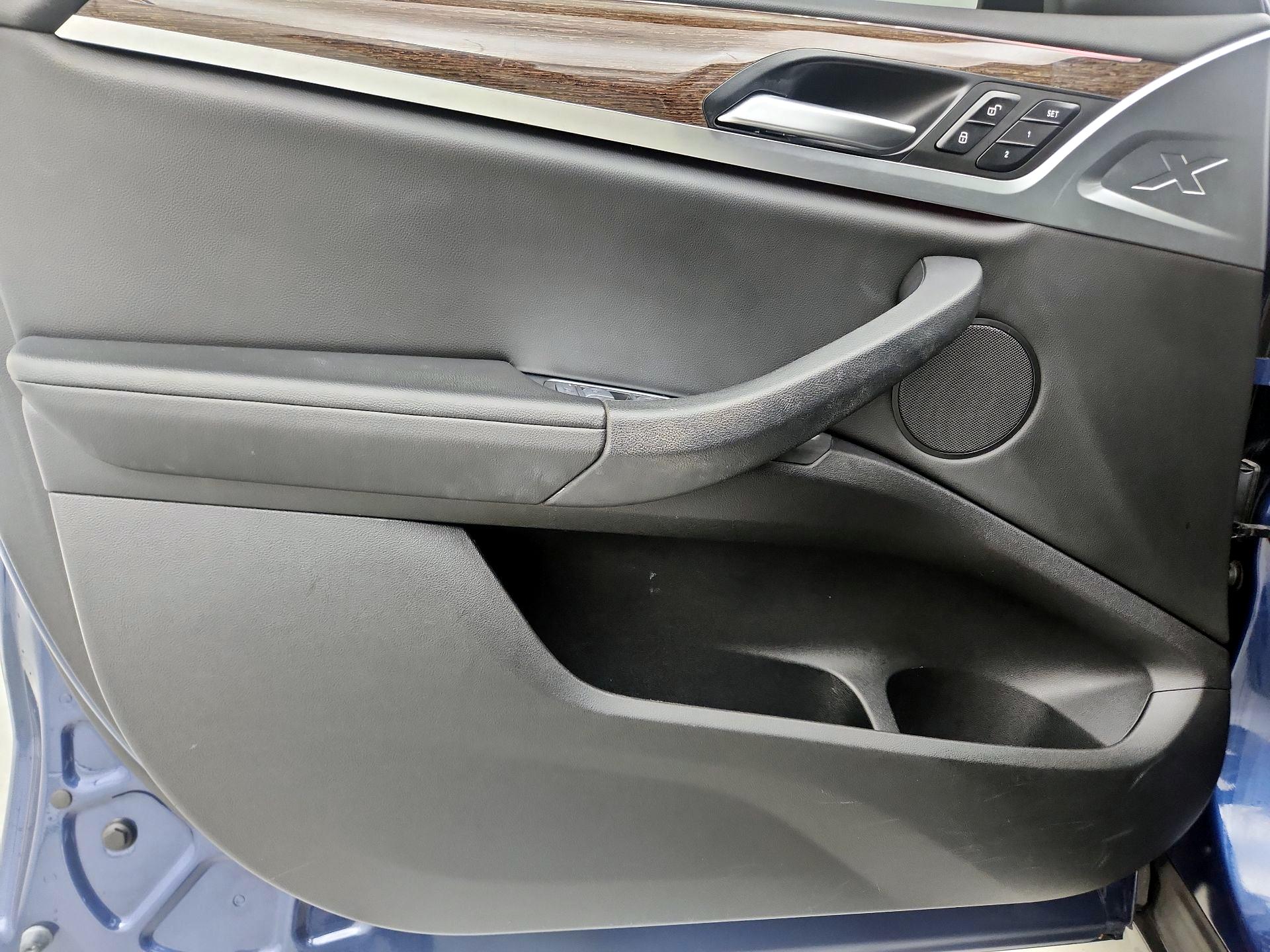 Thumbnail: 2022 BMW X3 - 12