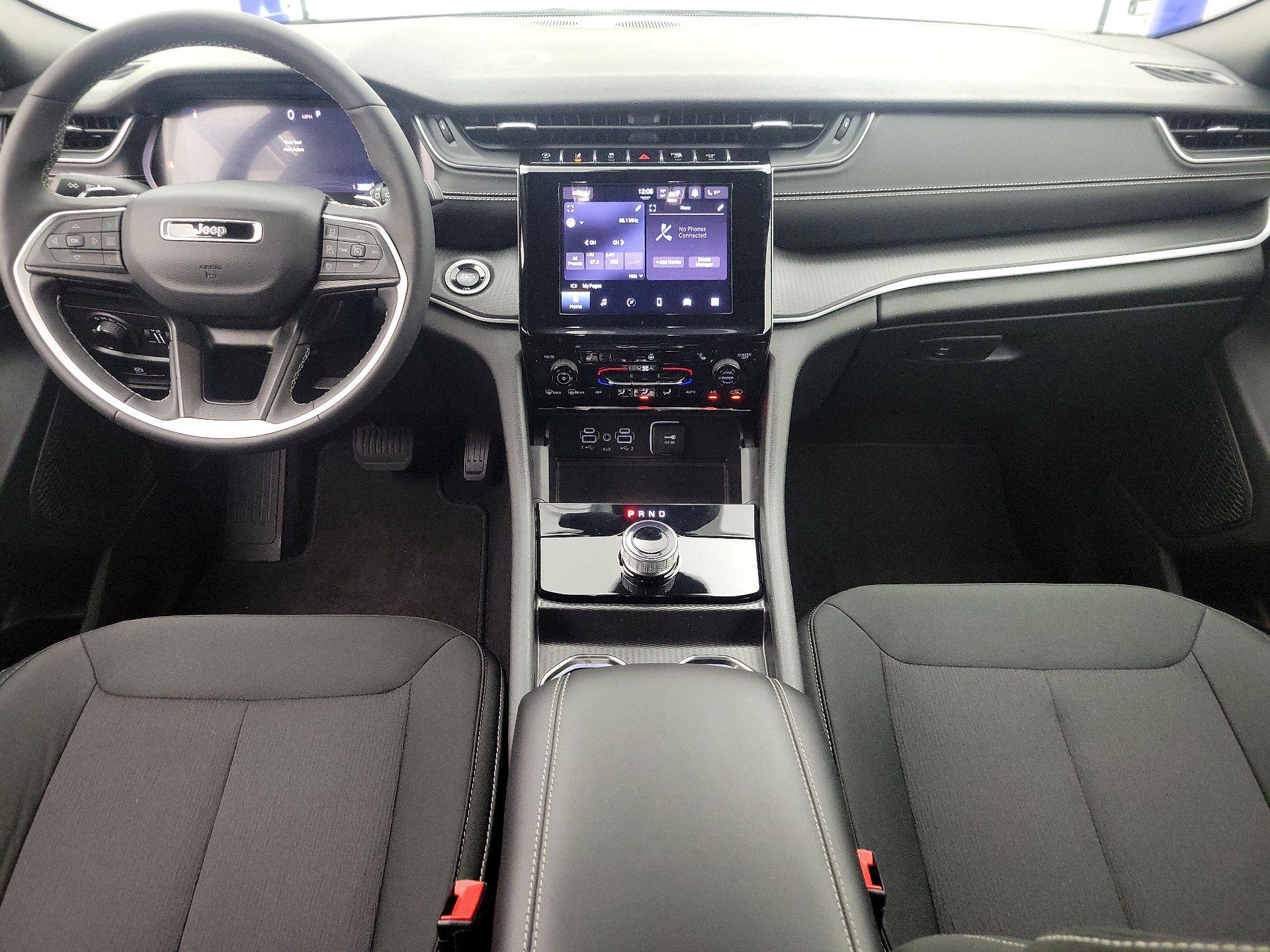 Thumbnail: 2024 Jeep Grand Cherokee - 9