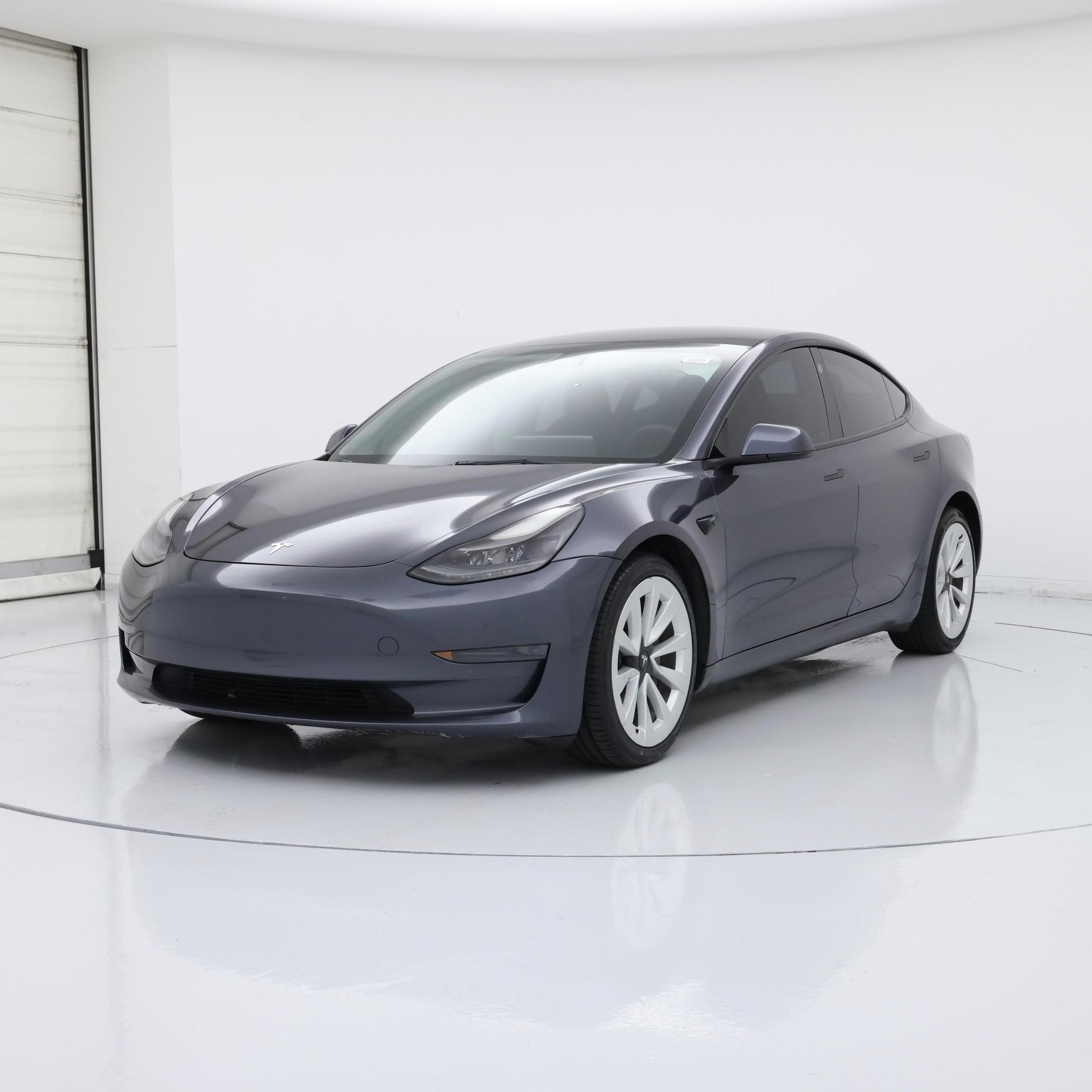 Thumbnail: 2022 Tesla Model 3 - 4