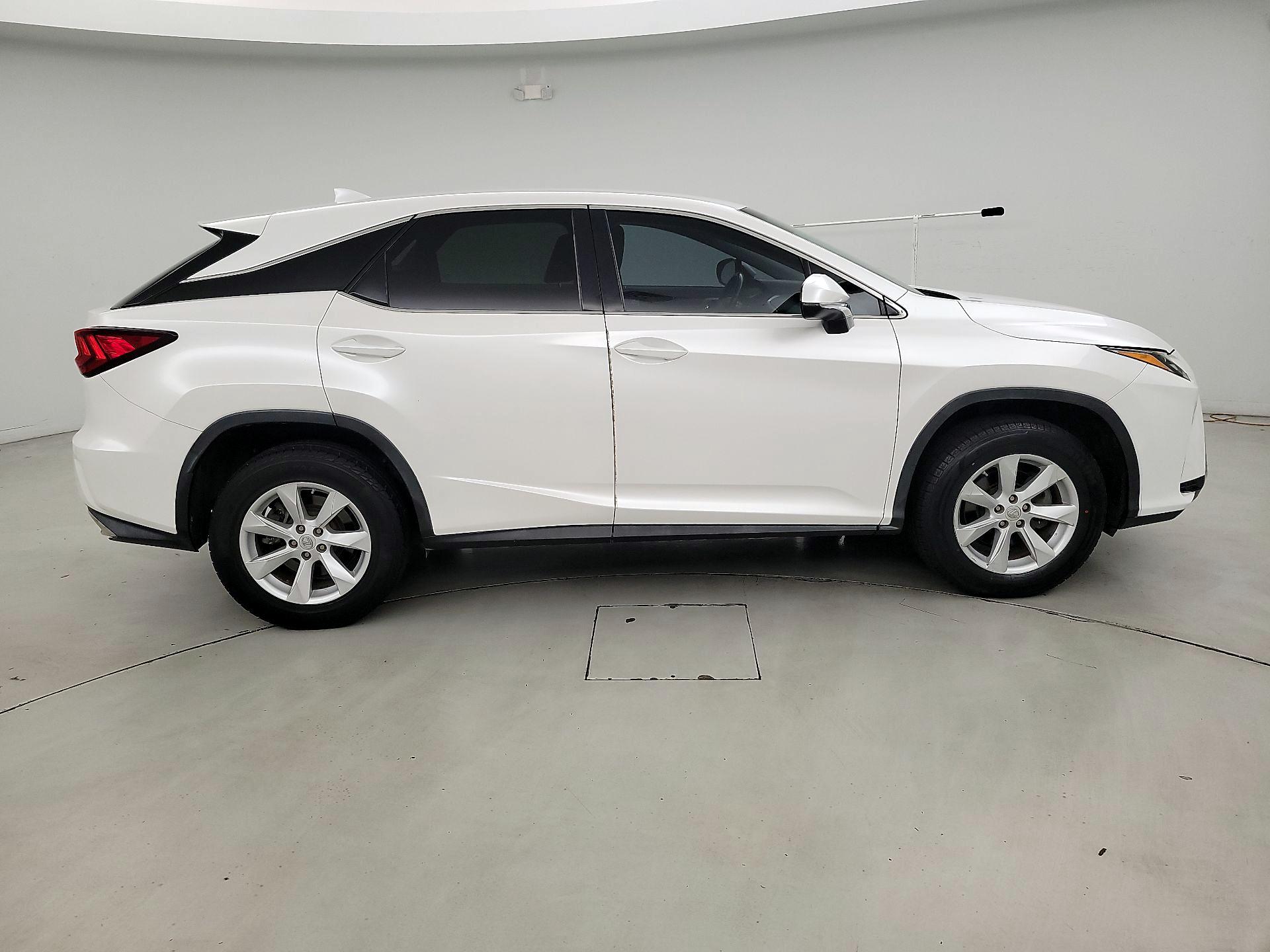 Thumbnail: 2017 Lexus RX - 4