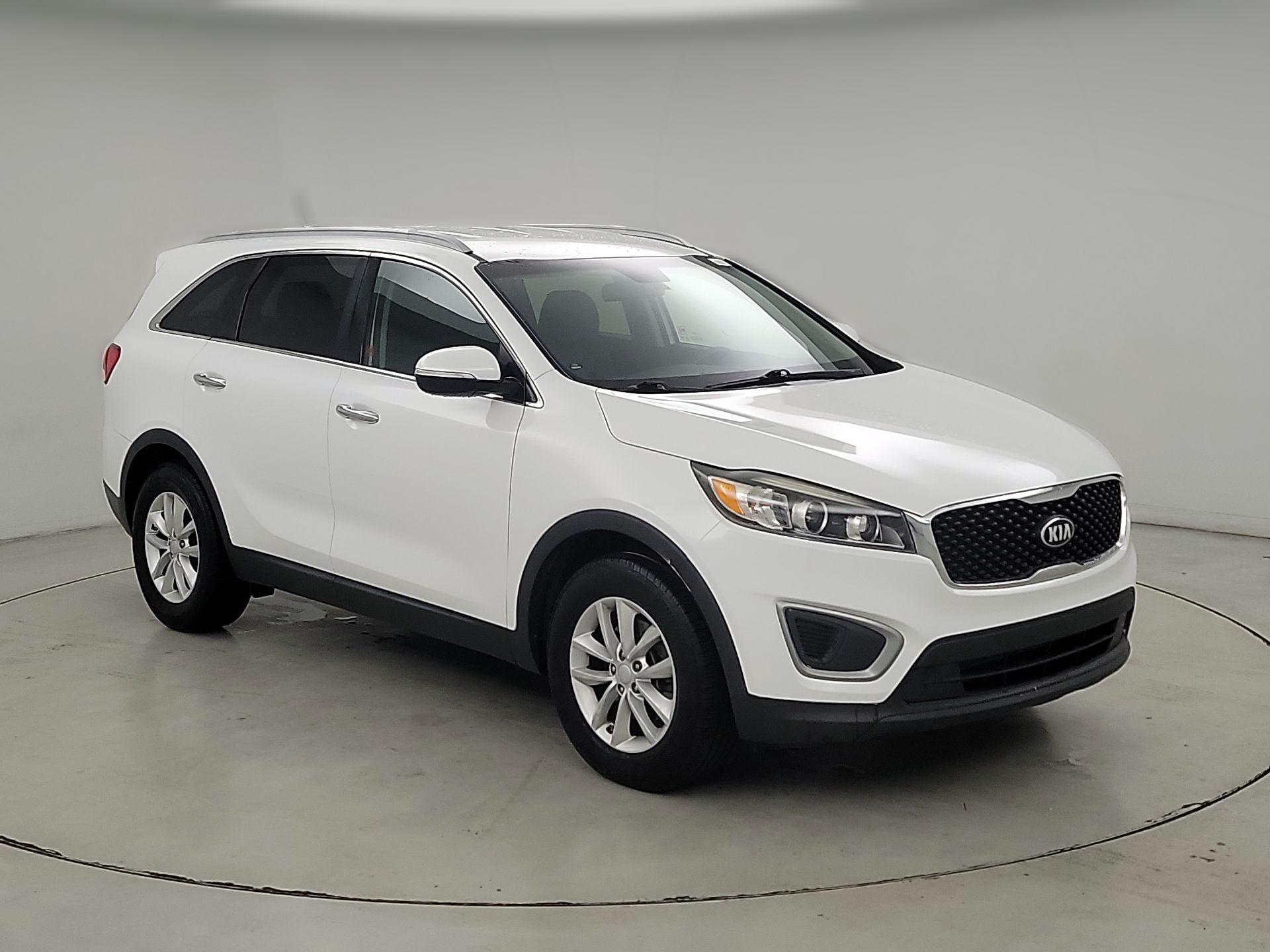 Thumbnail: 2017 Kia Sorento - 1