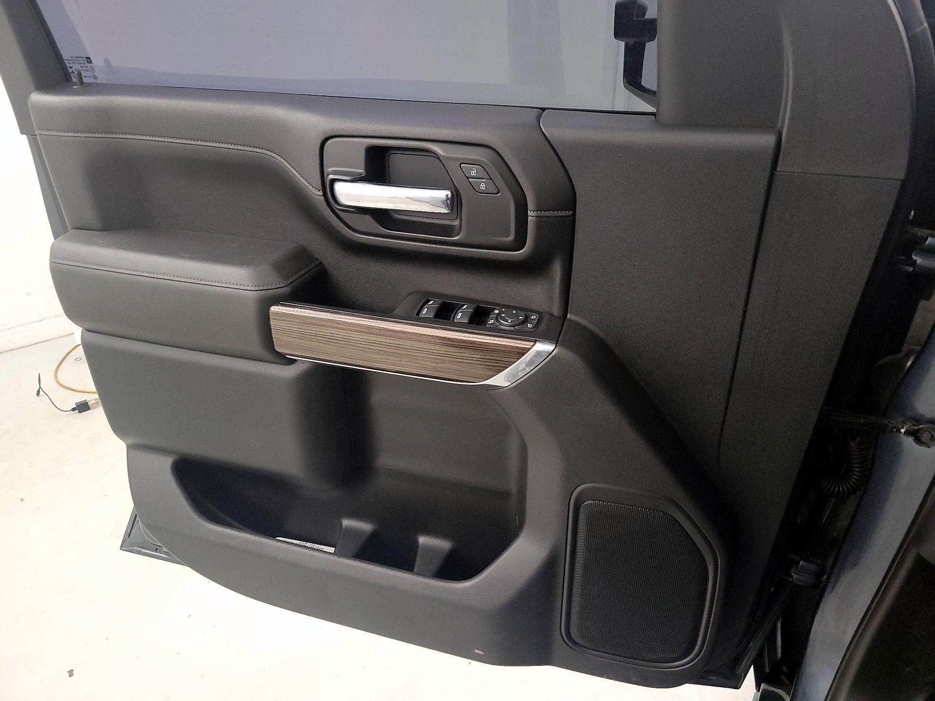 Thumbnail: 2020 Chevrolet Silverado 2500 - 10