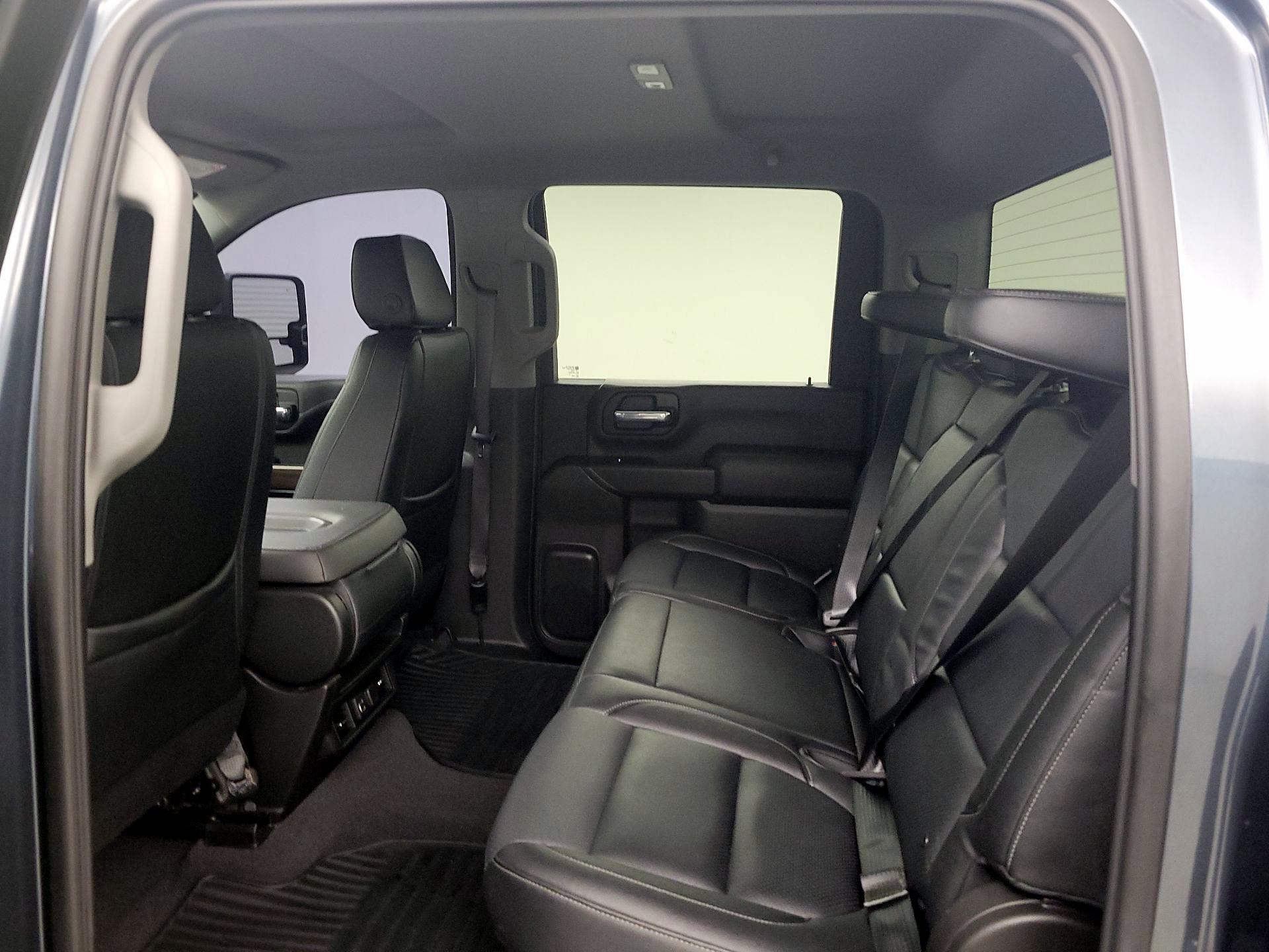Thumbnail: 2020 Chevrolet Silverado 2500 - 17