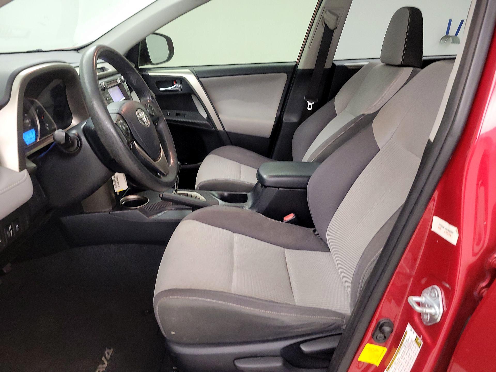 Thumbnail: 2014 Toyota RAV4 - 9