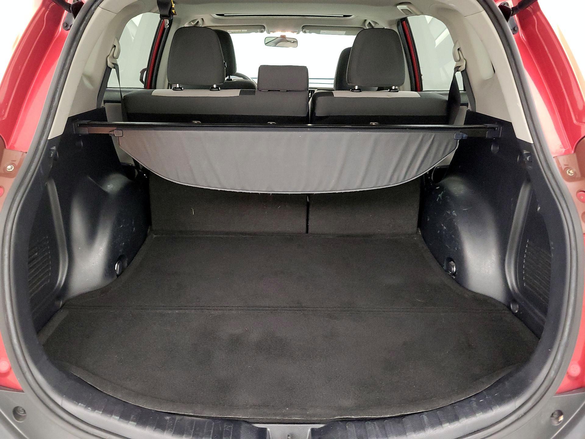 Thumbnail: 2014 Toyota RAV4 - 19