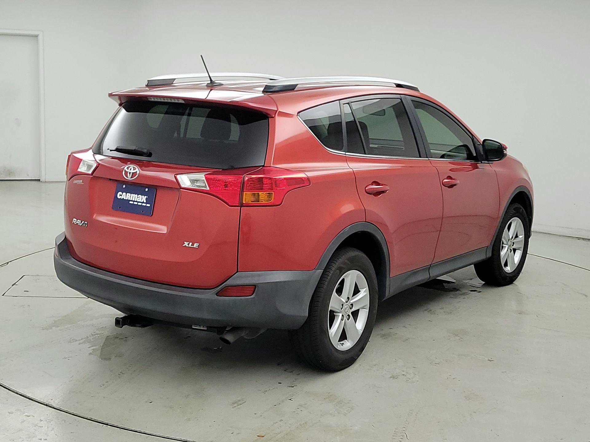 Thumbnail: 2014 Toyota RAV4 - 5