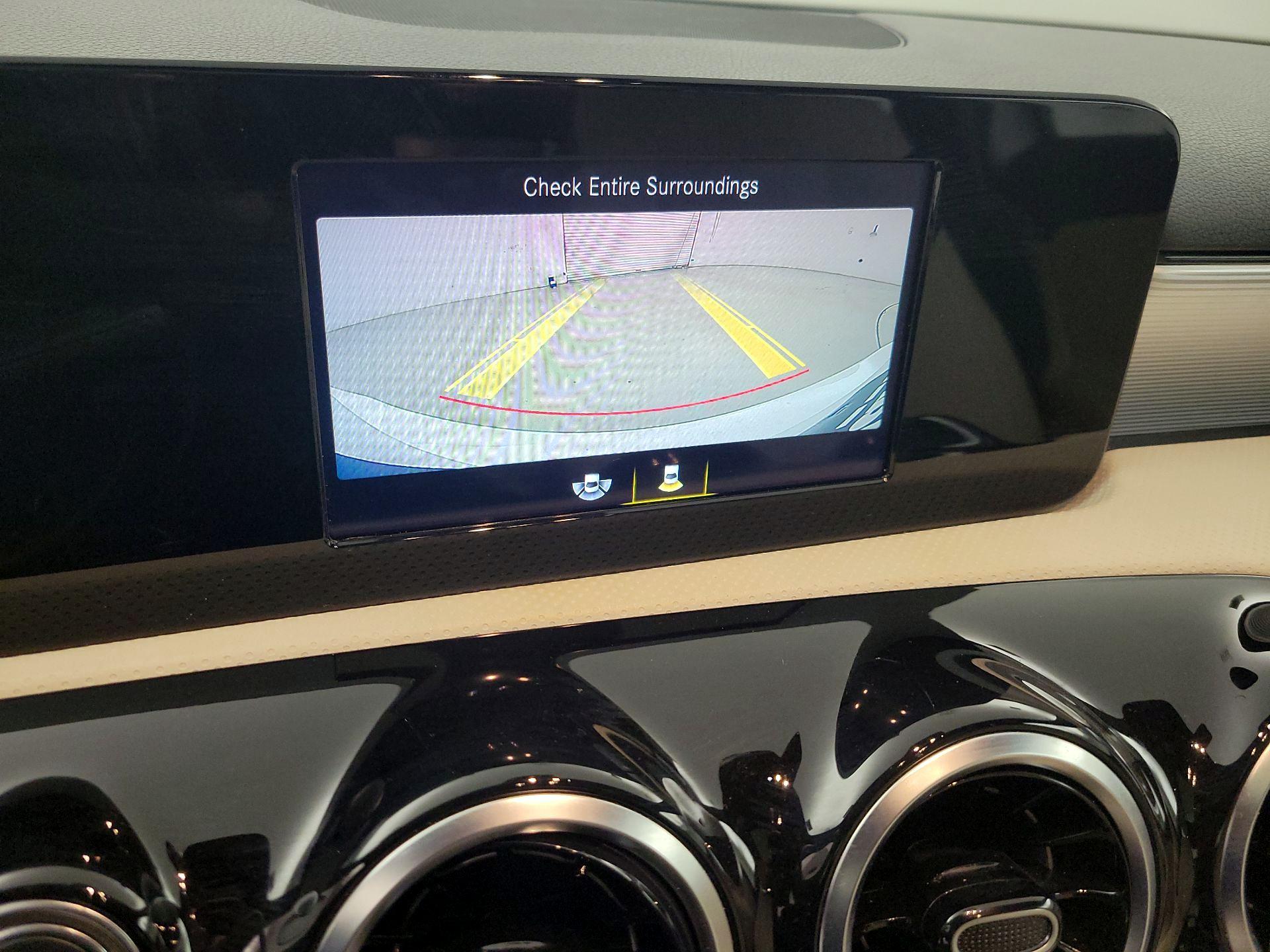 Thumbnail: 2019 Mercedes-Benz A-Class - 12