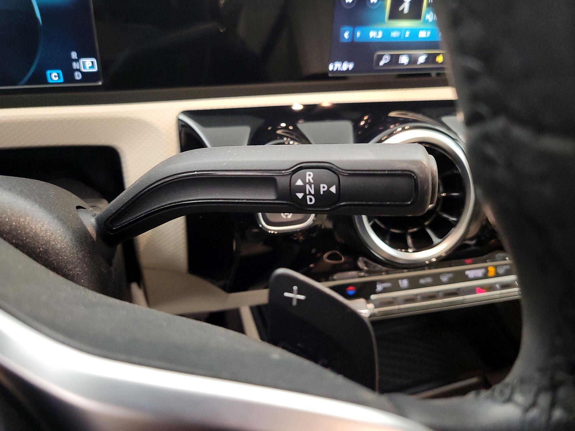 Thumbnail: 2019 Mercedes-Benz A-Class - 15