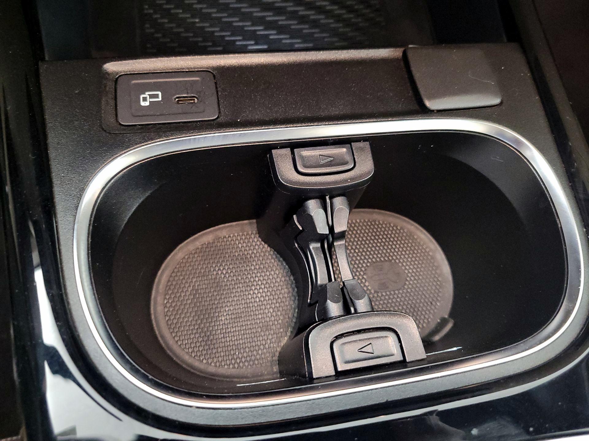 Thumbnail: 2019 Mercedes-Benz A-Class - 16