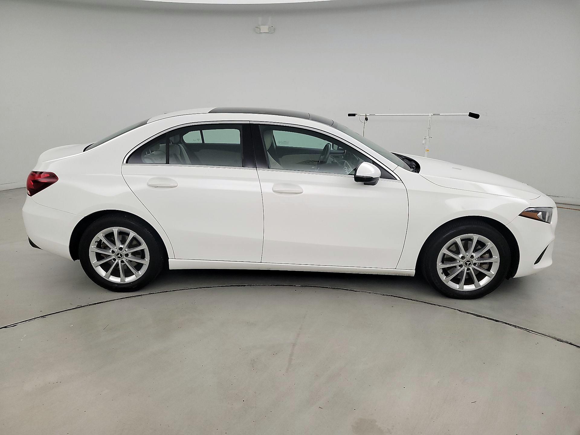 Thumbnail: 2019 Mercedes-Benz A-Class - 4