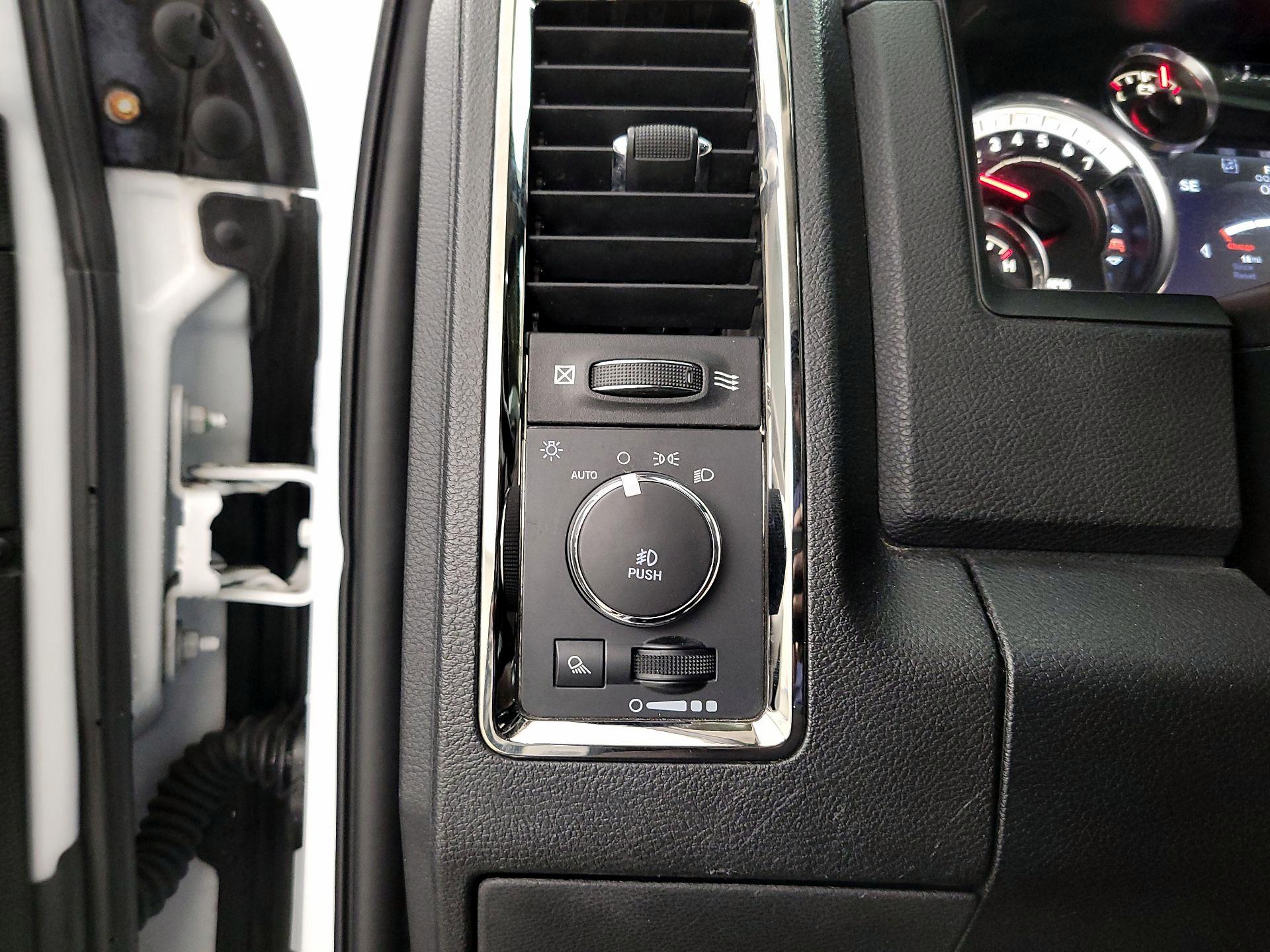 Thumbnail: 2018 RAM 1500 - 11