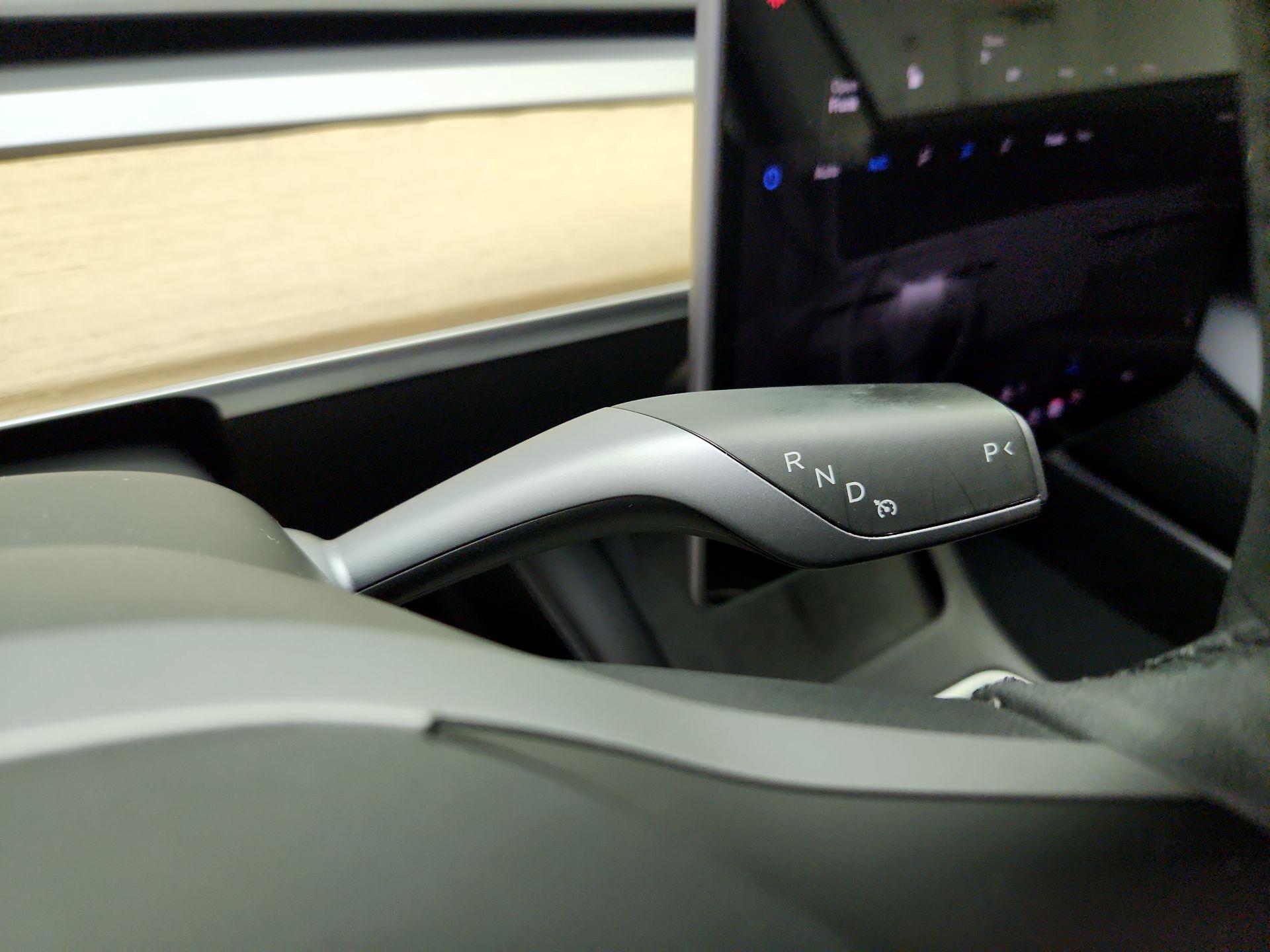 Thumbnail: 2021 Tesla Model 3 - 17