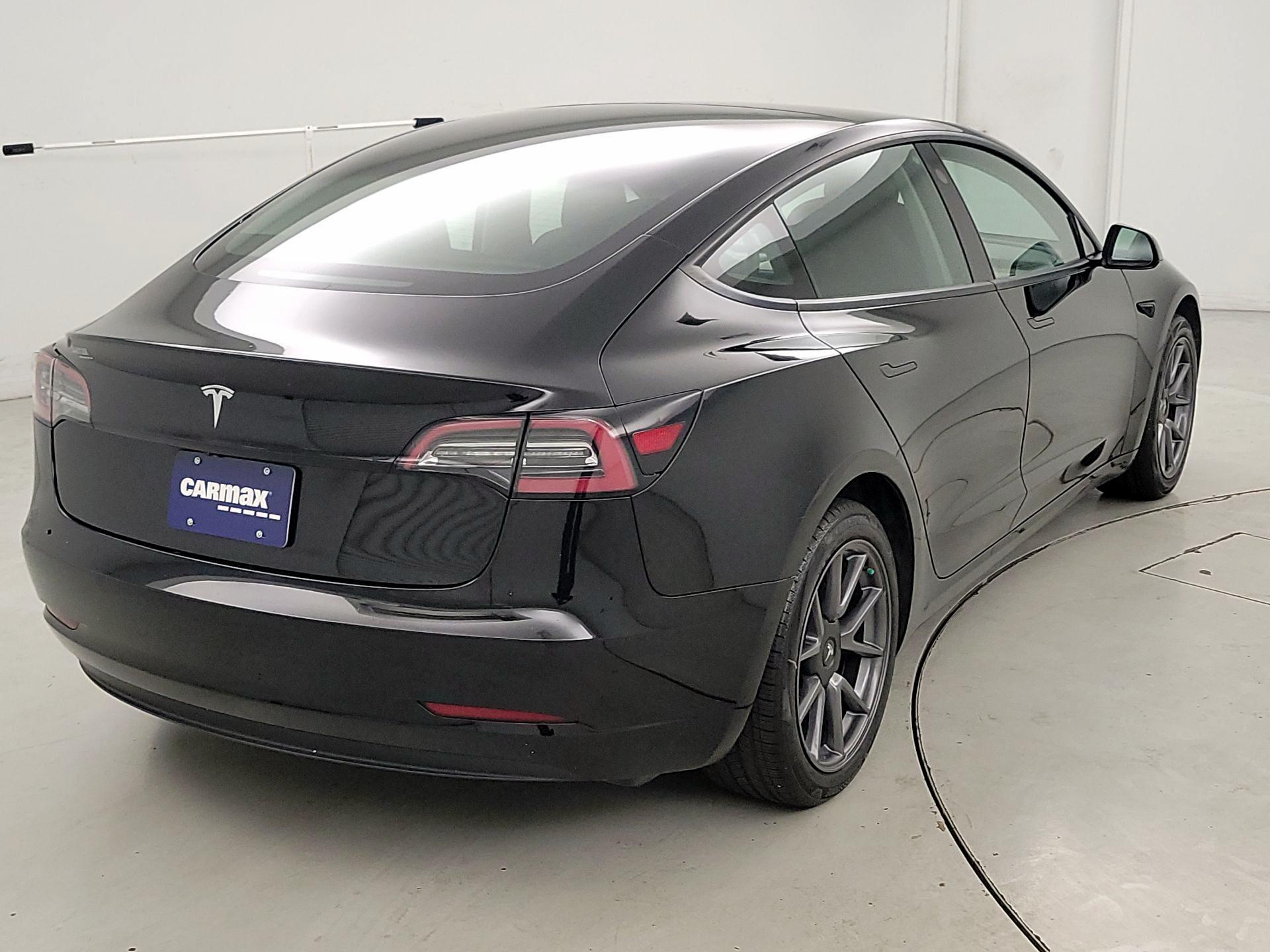 Thumbnail: 2021 Tesla Model 3 - 5