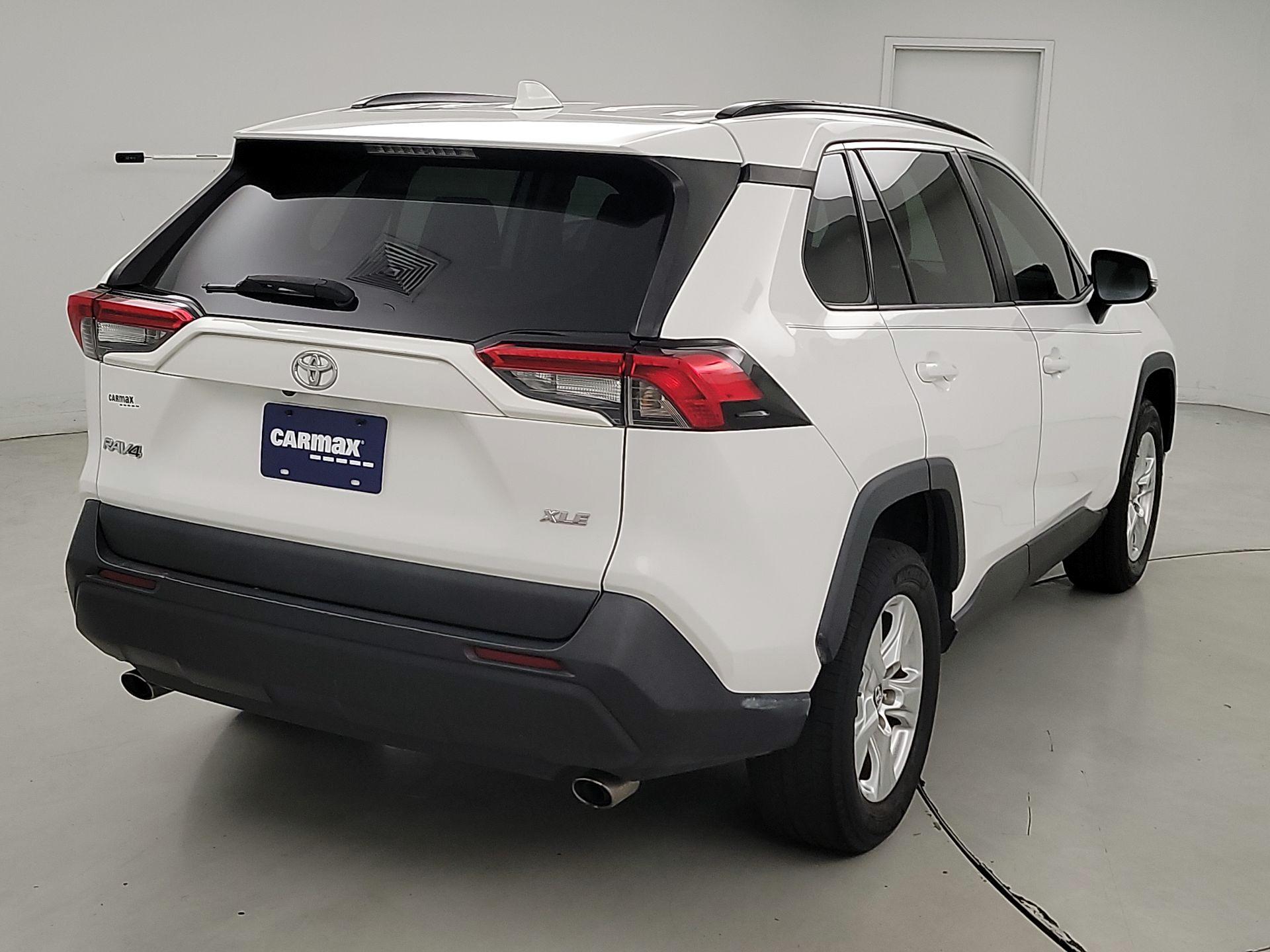 Thumbnail: 2020 Toyota RAV4 - 5