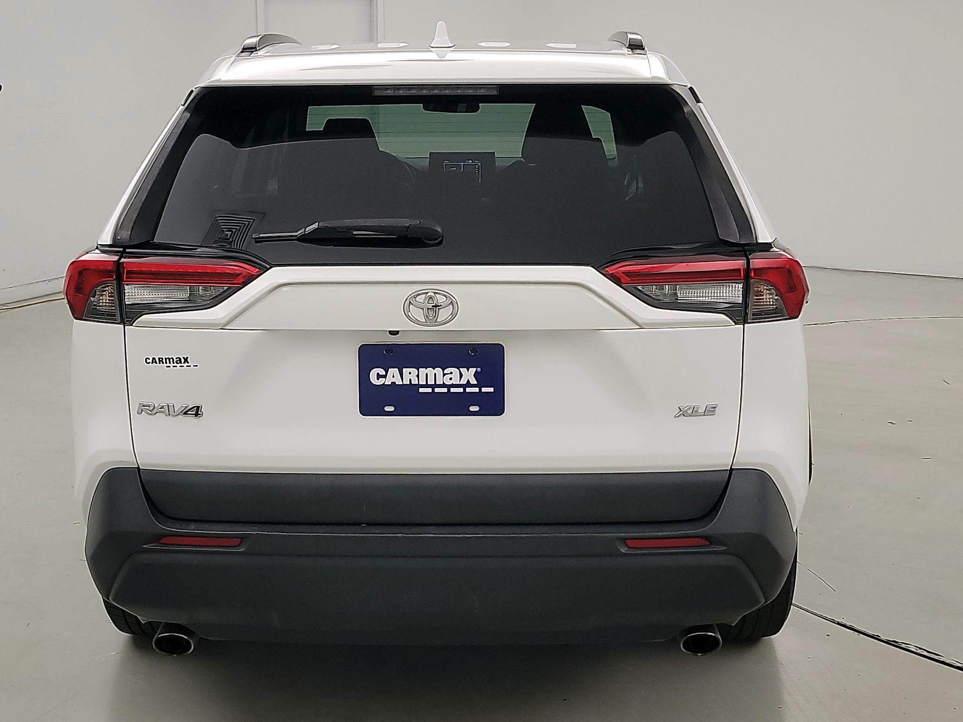 Thumbnail: 2020 Toyota RAV4 - 6