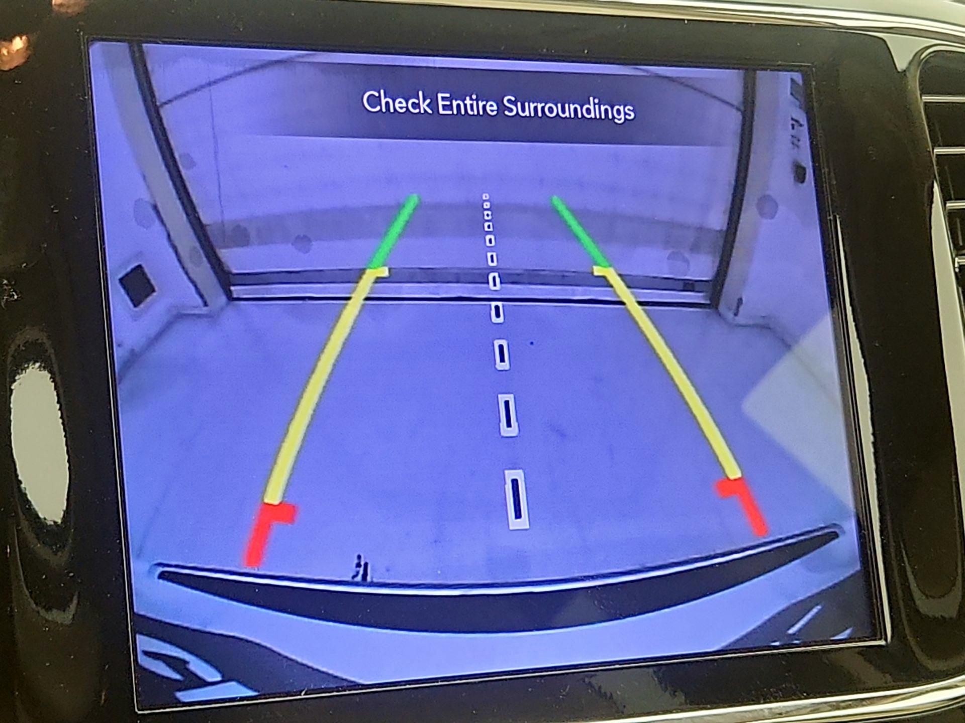 Thumbnail: 2020 Jeep Grand Cherokee - 15