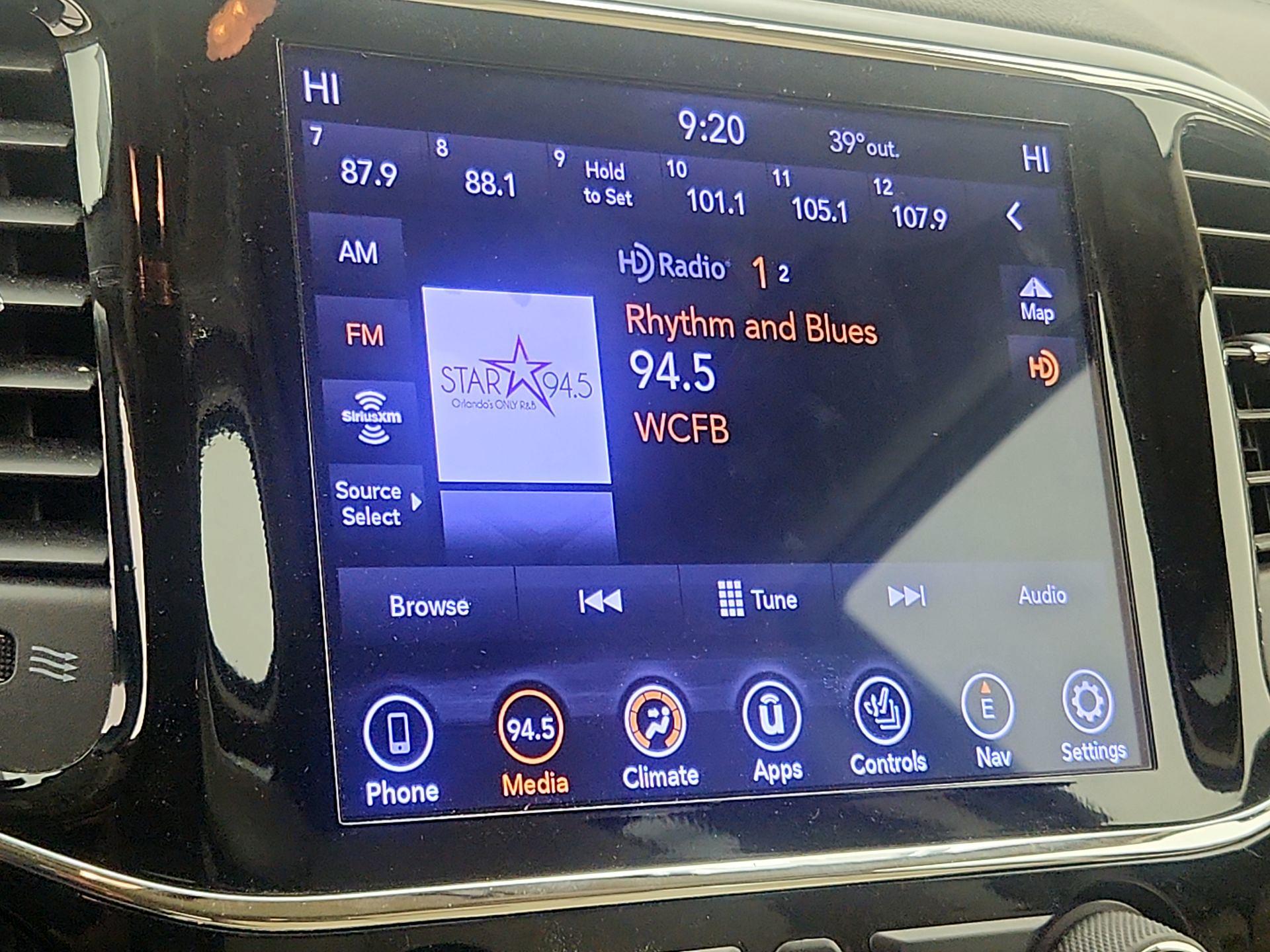 Thumbnail: 2020 Jeep Grand Cherokee - 16