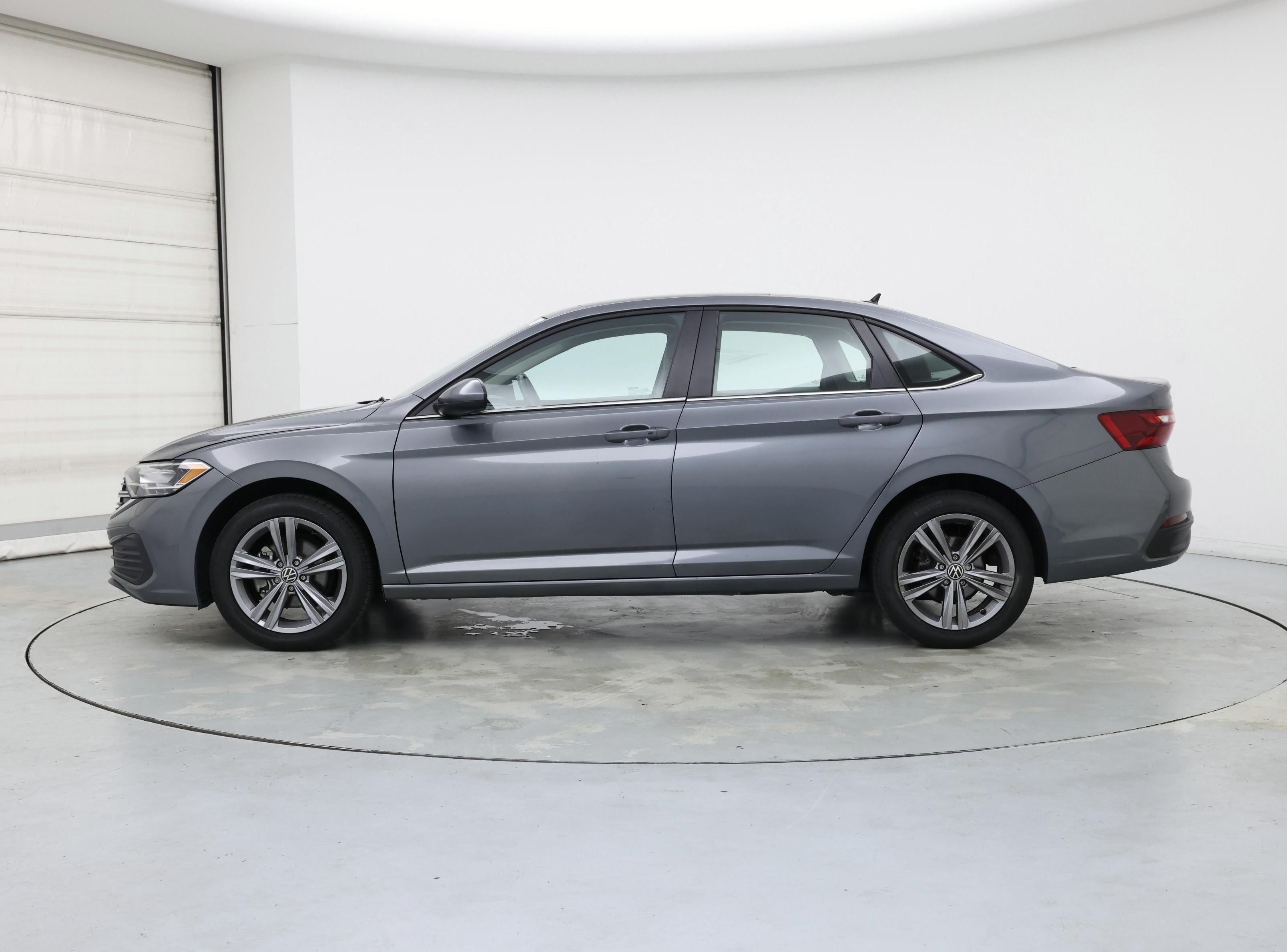 Thumbnail: 2023 Volkswagen Jetta - 3